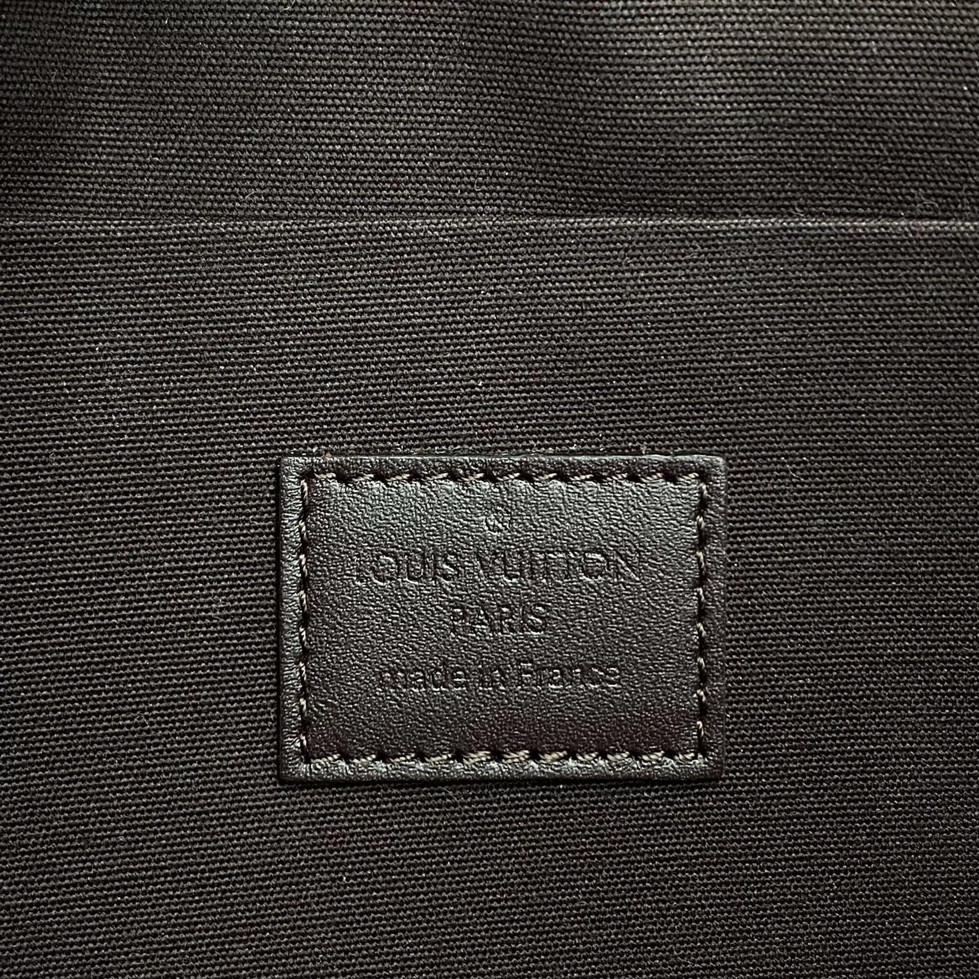 Bolsa Louis Vuitton Pochette Félicie