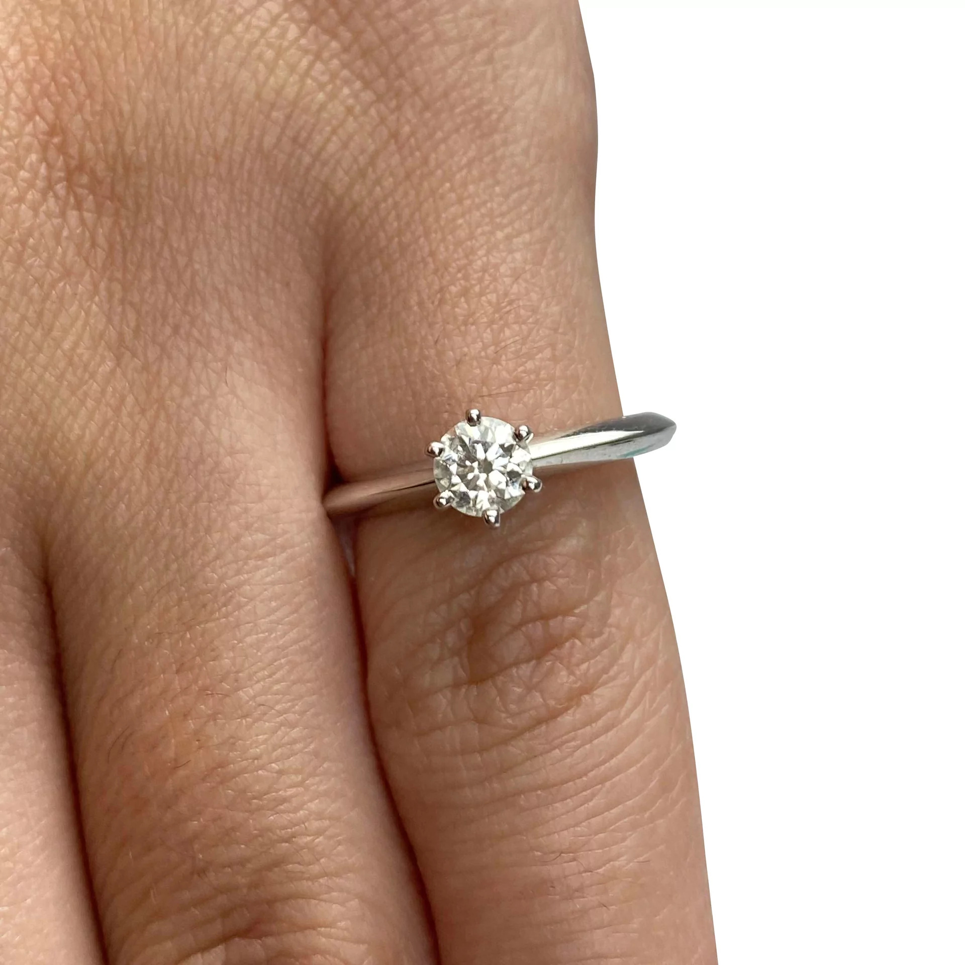 Anel Solitário Tiffany & Co. Solitário - 0.34 ct