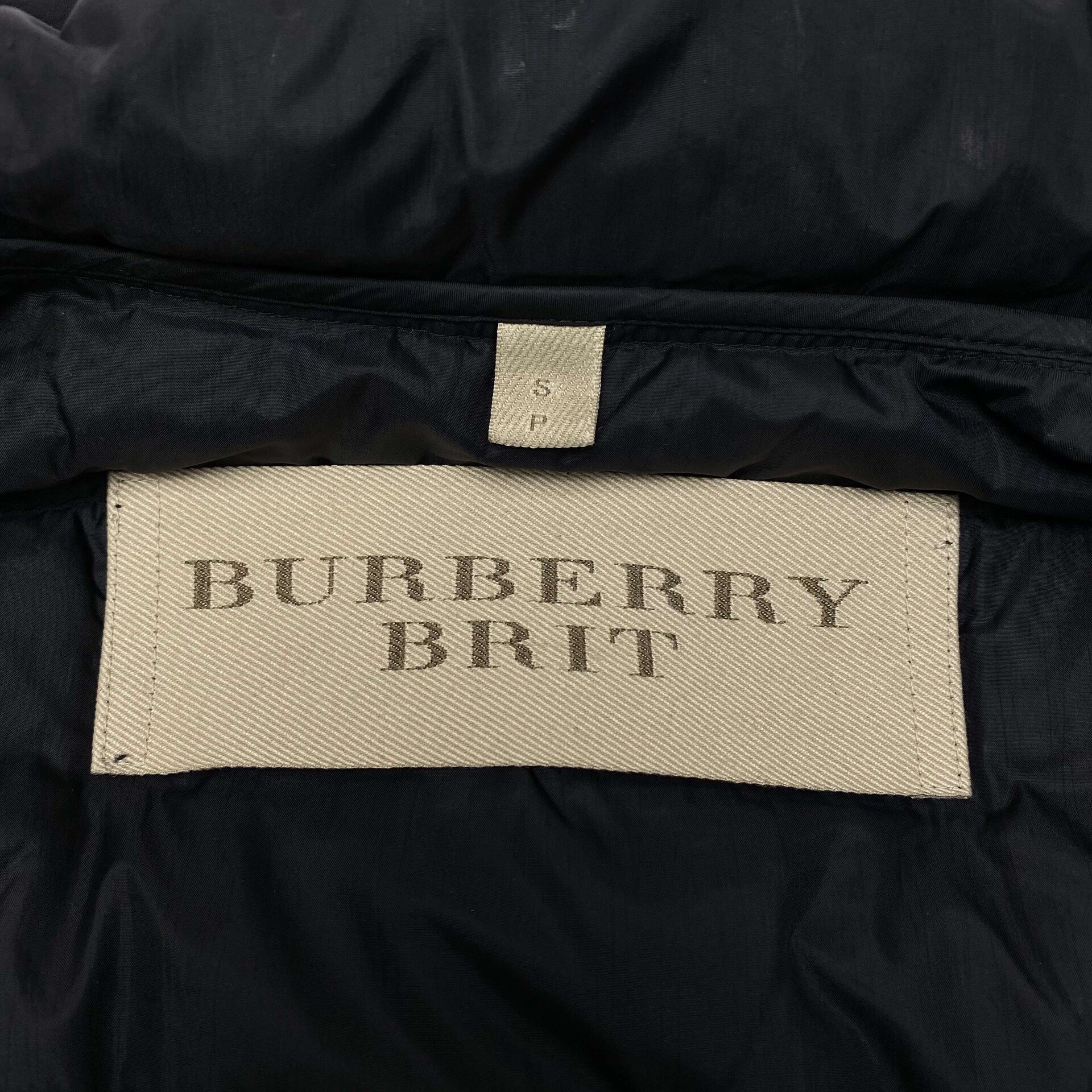 Colete Burberry Brit Nylon Preto