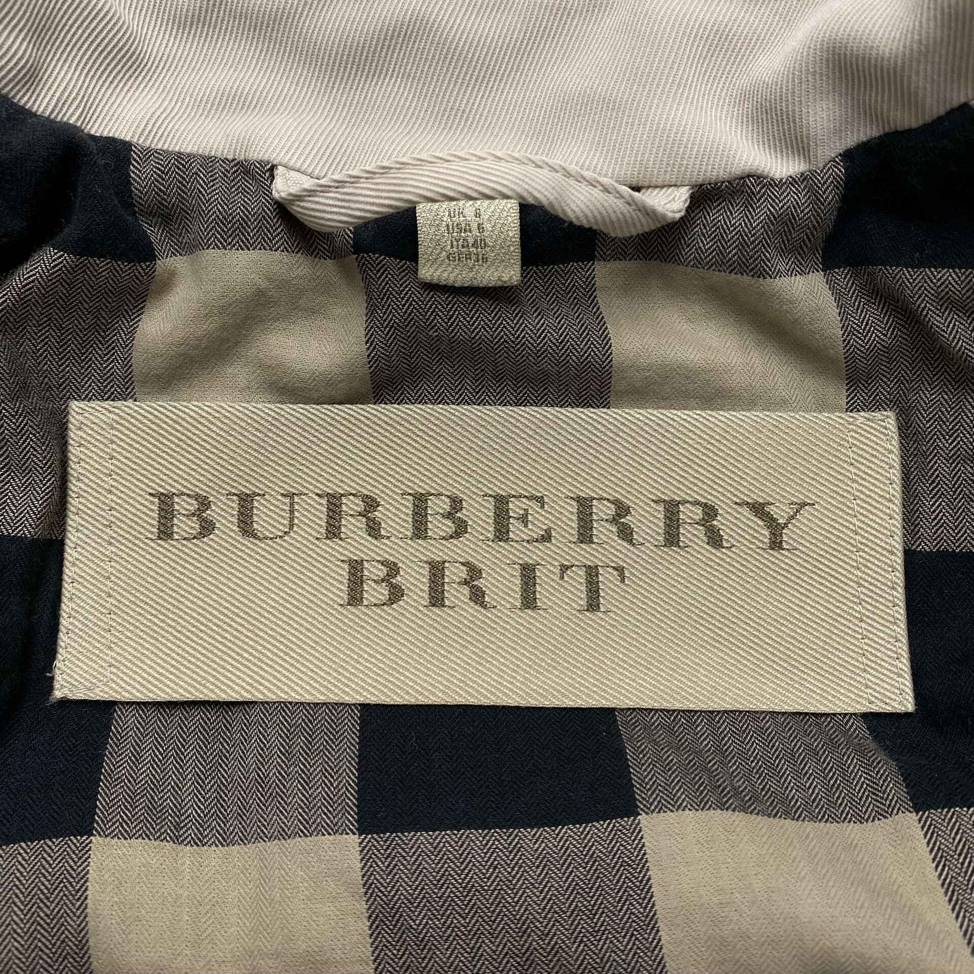 Casaco Burberry Bege