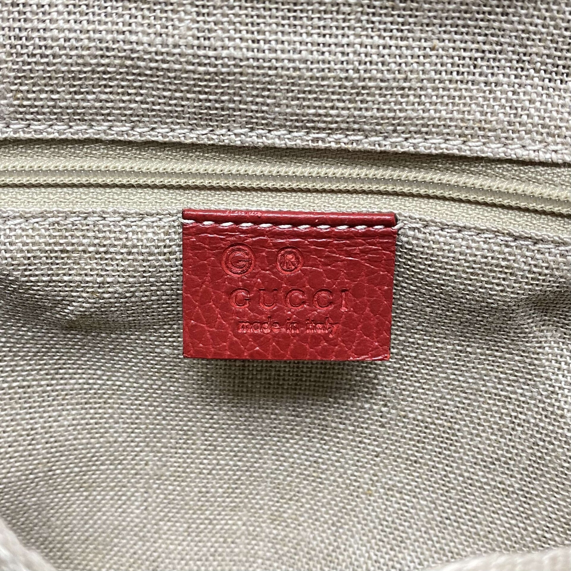 Bolsa Gucci Interlocking Vermelha