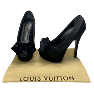 Peep Toe Louis Vuitton Veludo Preto