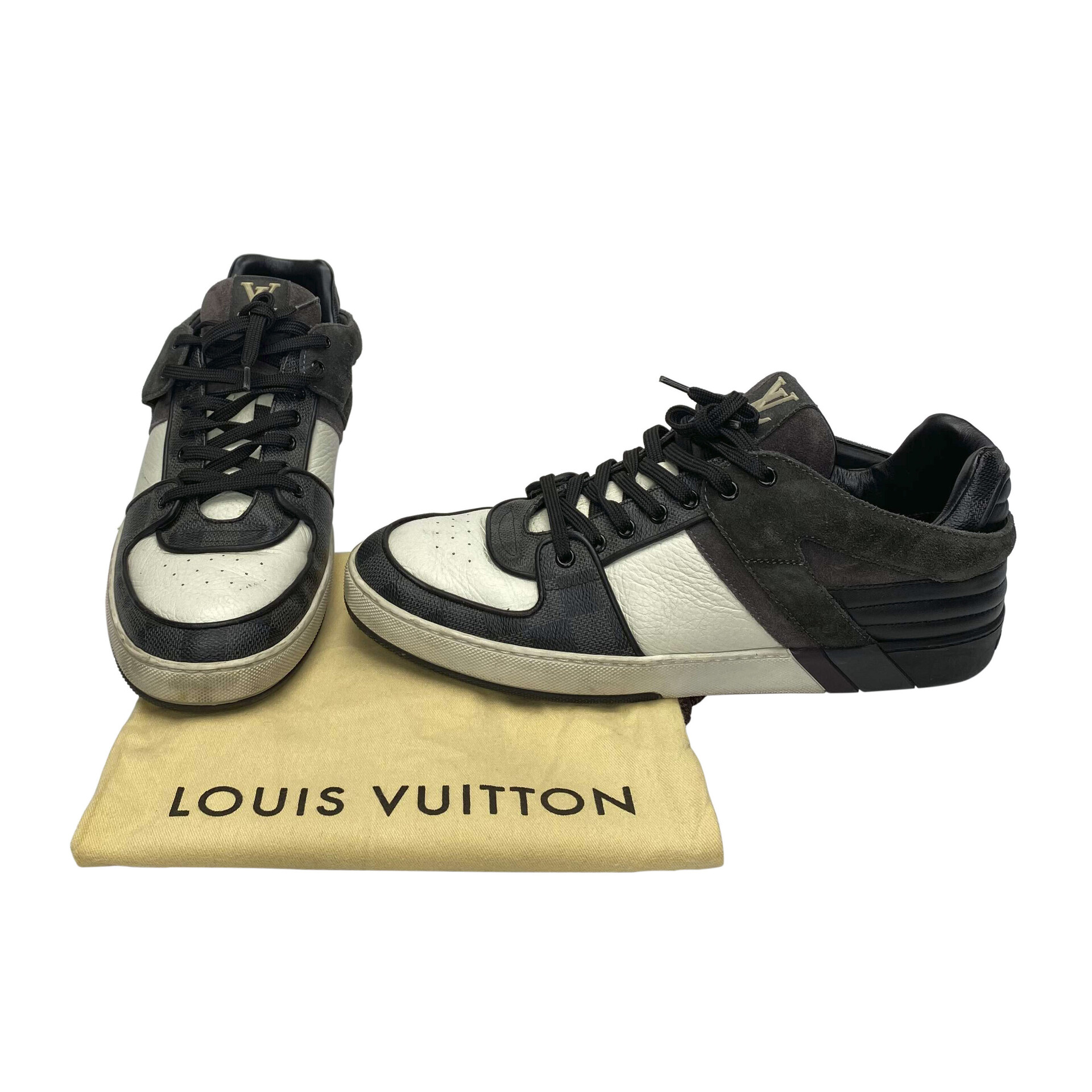 Necessaire Louis Vuitton Branco/Cinza Xadrez
