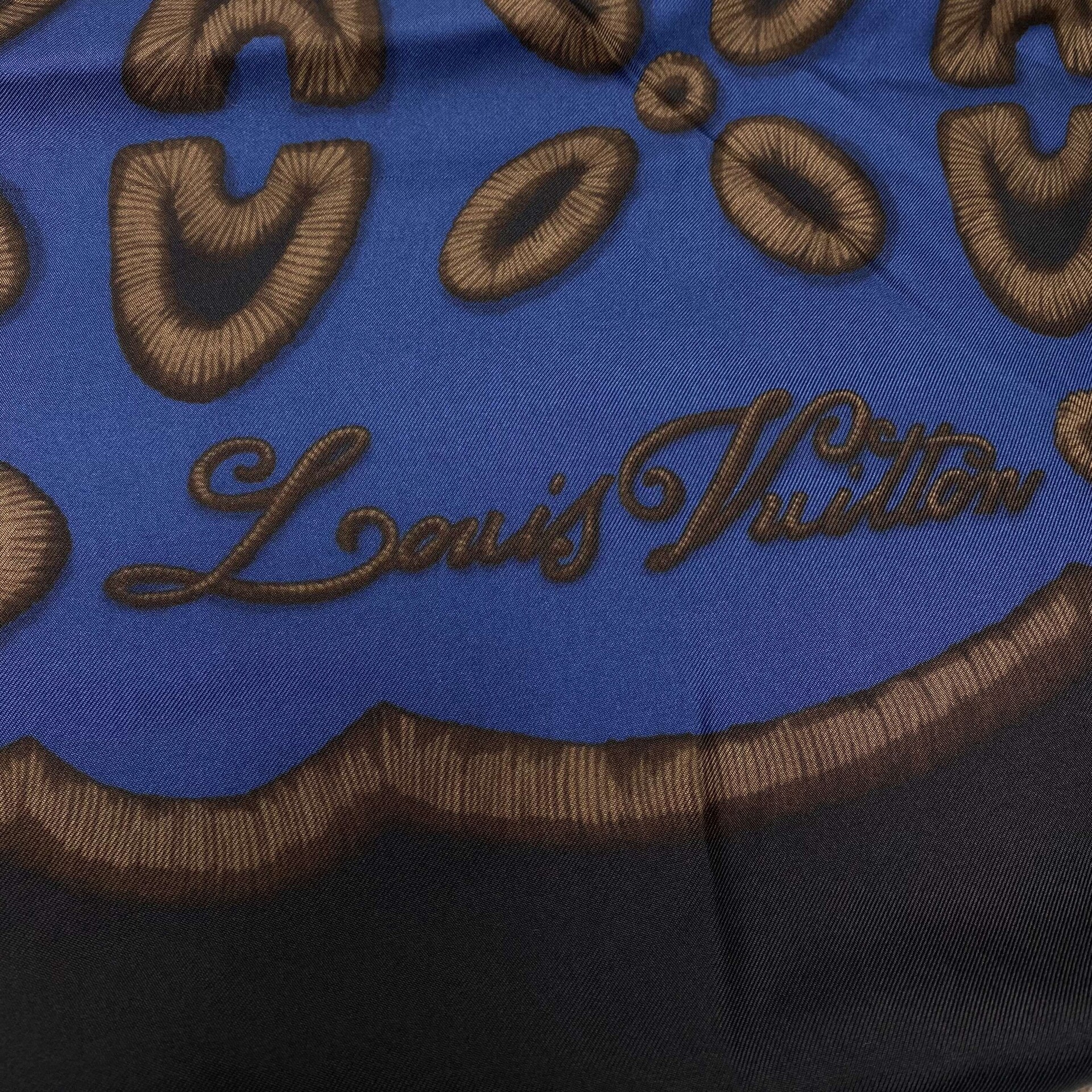Lenço Louis Vuitton Tassel em Couro