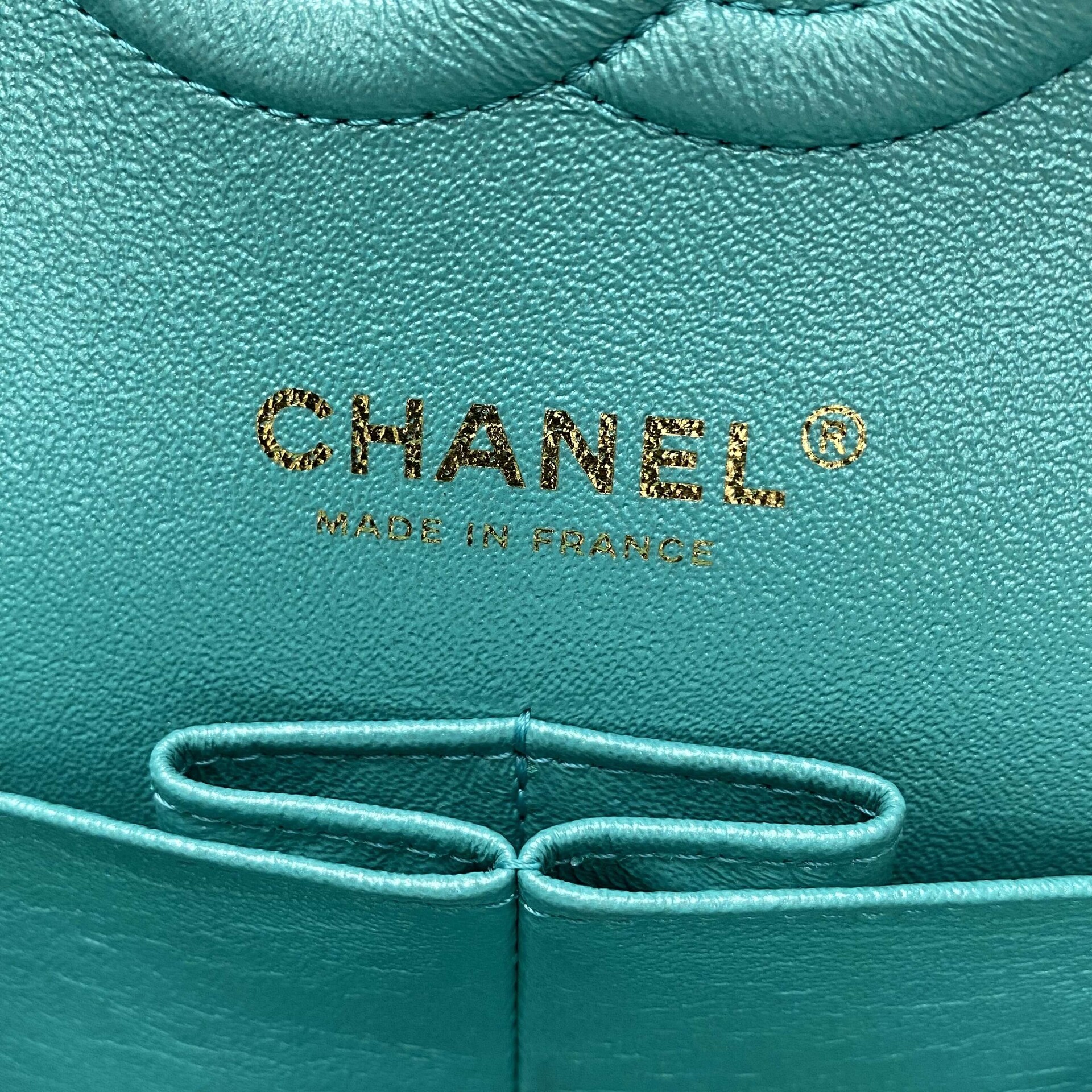 Bolsa Chanel Double Flap Couro Caviar Verde