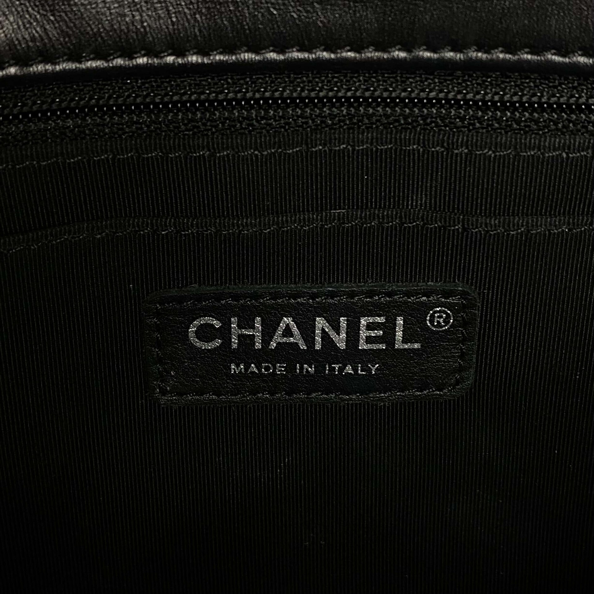 Bolsa Chanel Flap Quilted Preta