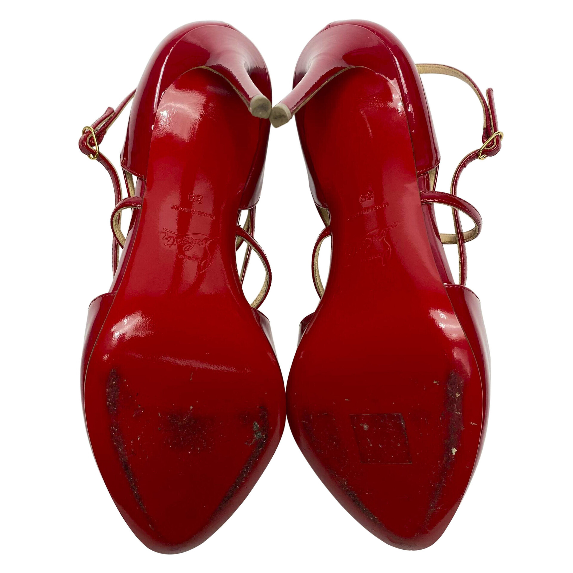 Sapato Christian Louboutin Verniz Vermelho