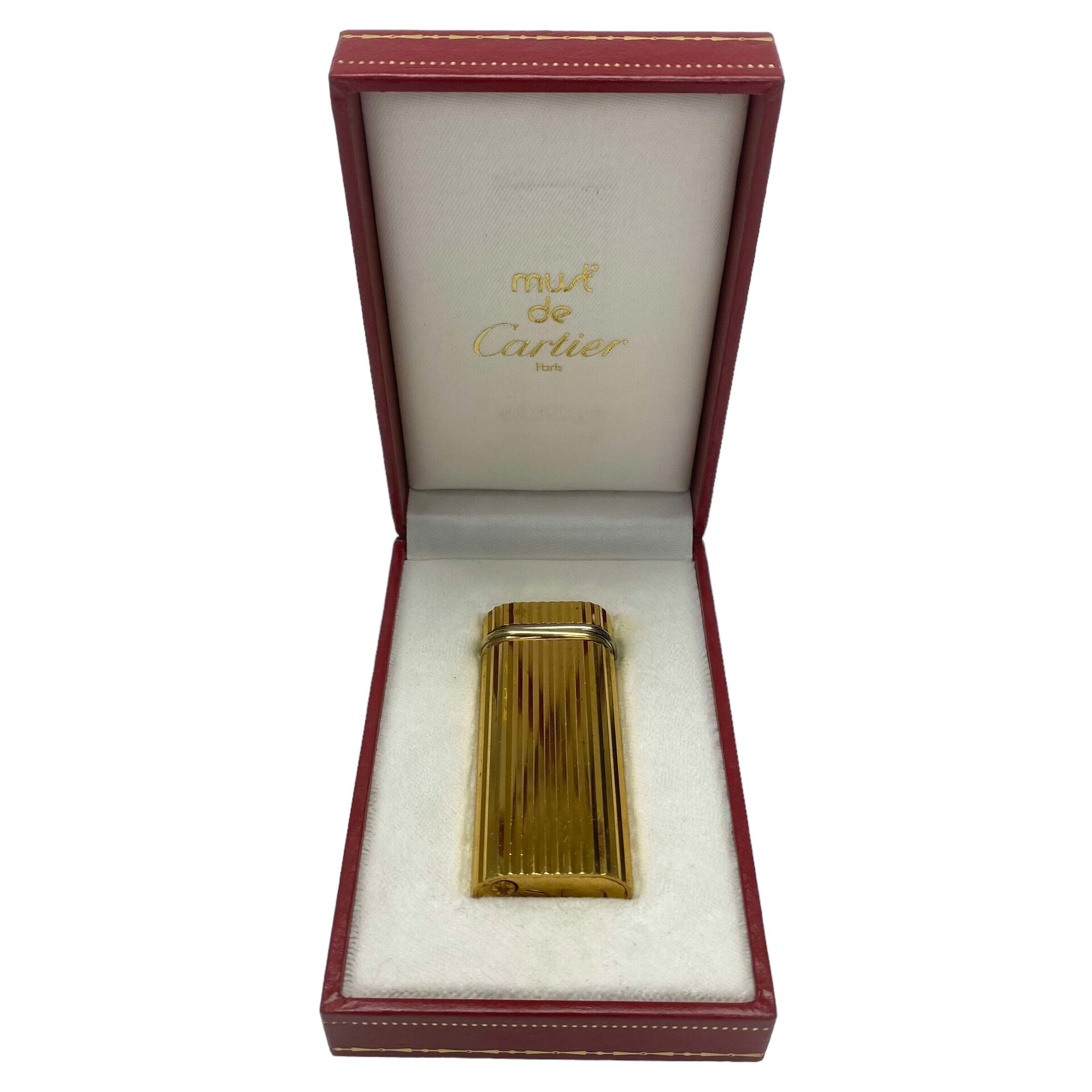 Isqueiro Cartier Plaqué de Ouro Amarelo