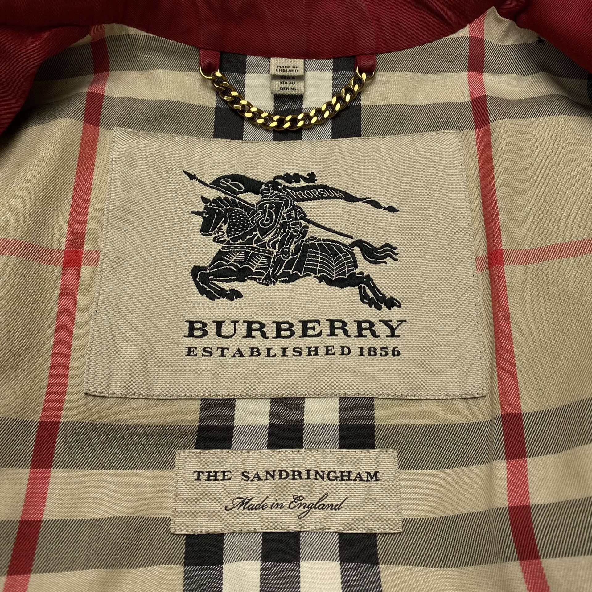 Casaco Burberry Vermelho