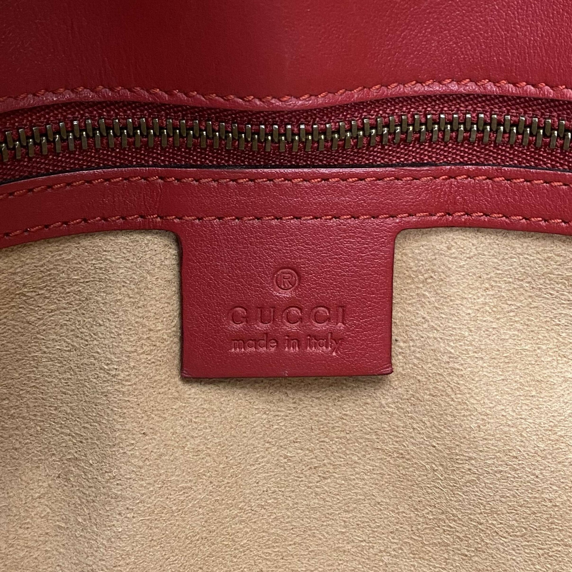 Bolsa Gucci GG Marmont Vermelha