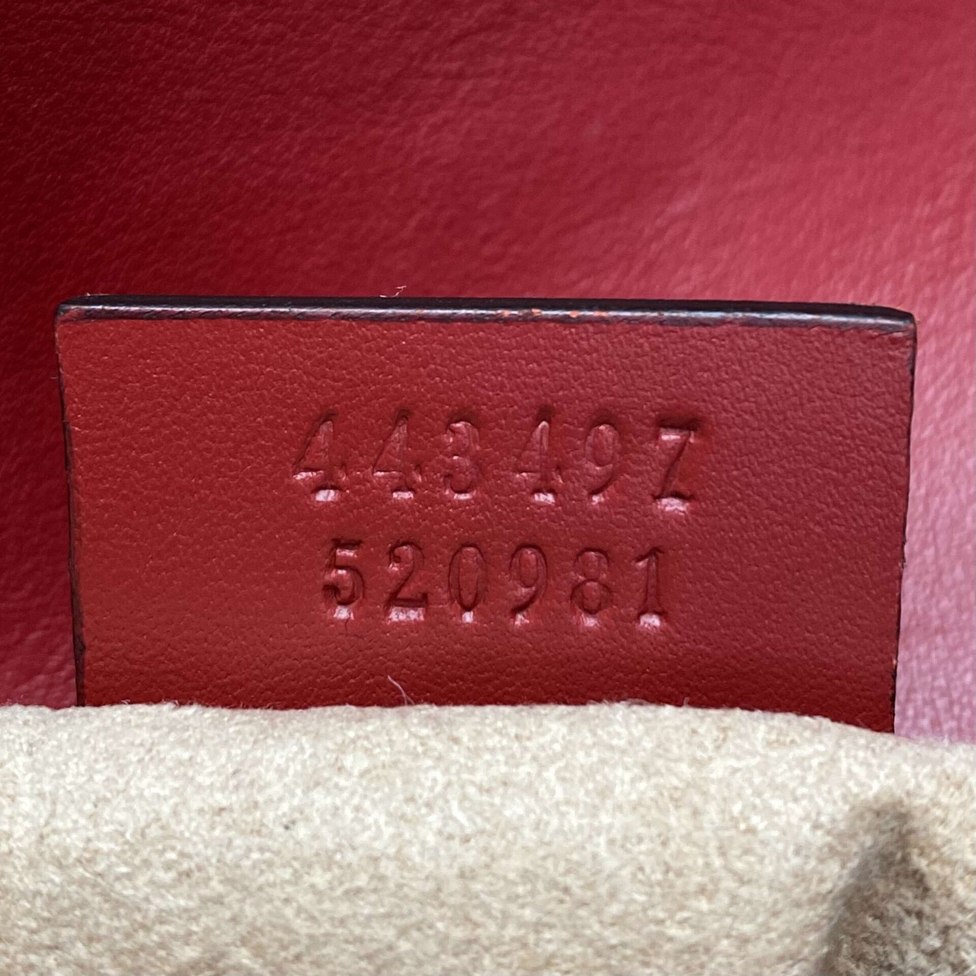 Bolsa Gucci GG Marmont Vermelha