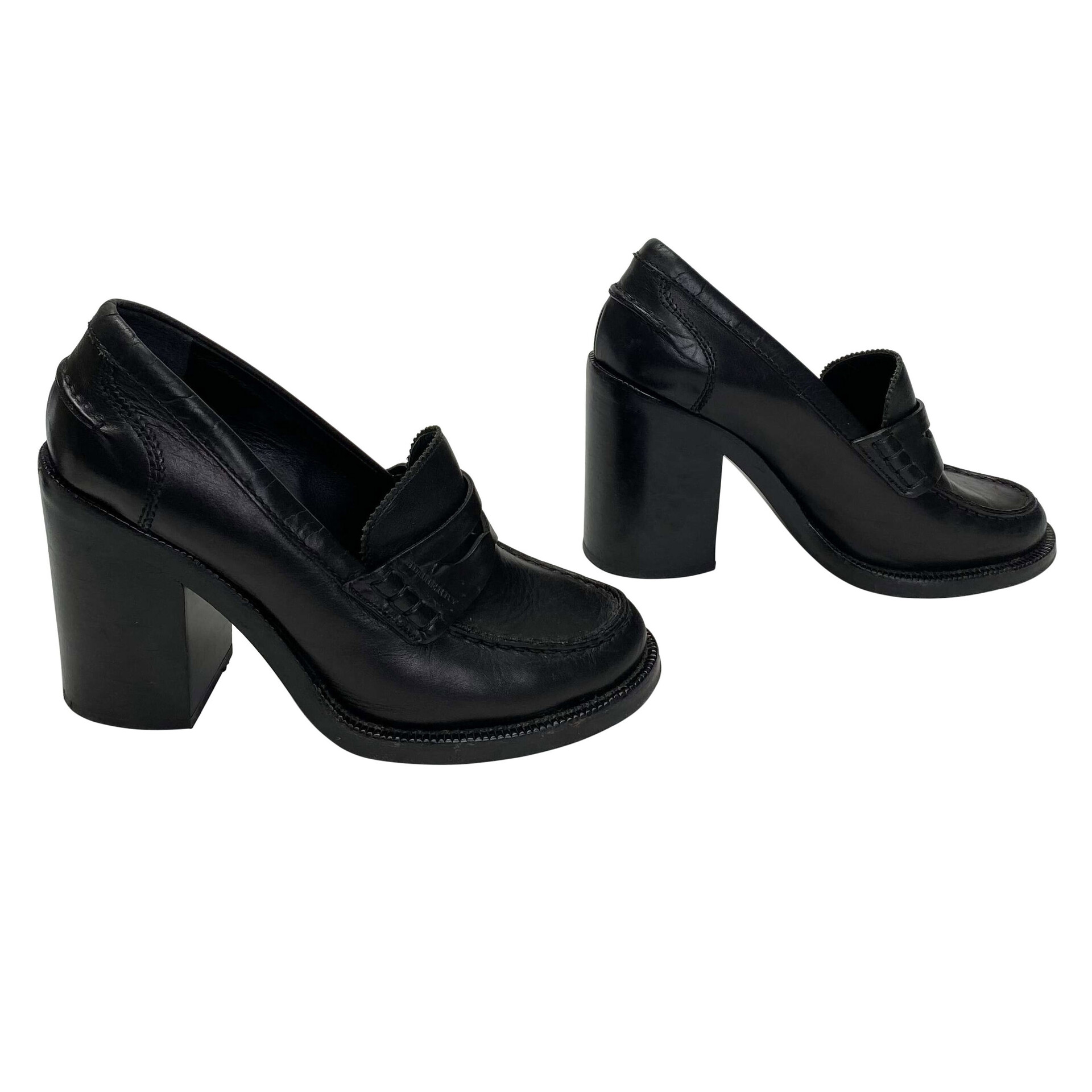Sapato Burberry Couro Preto