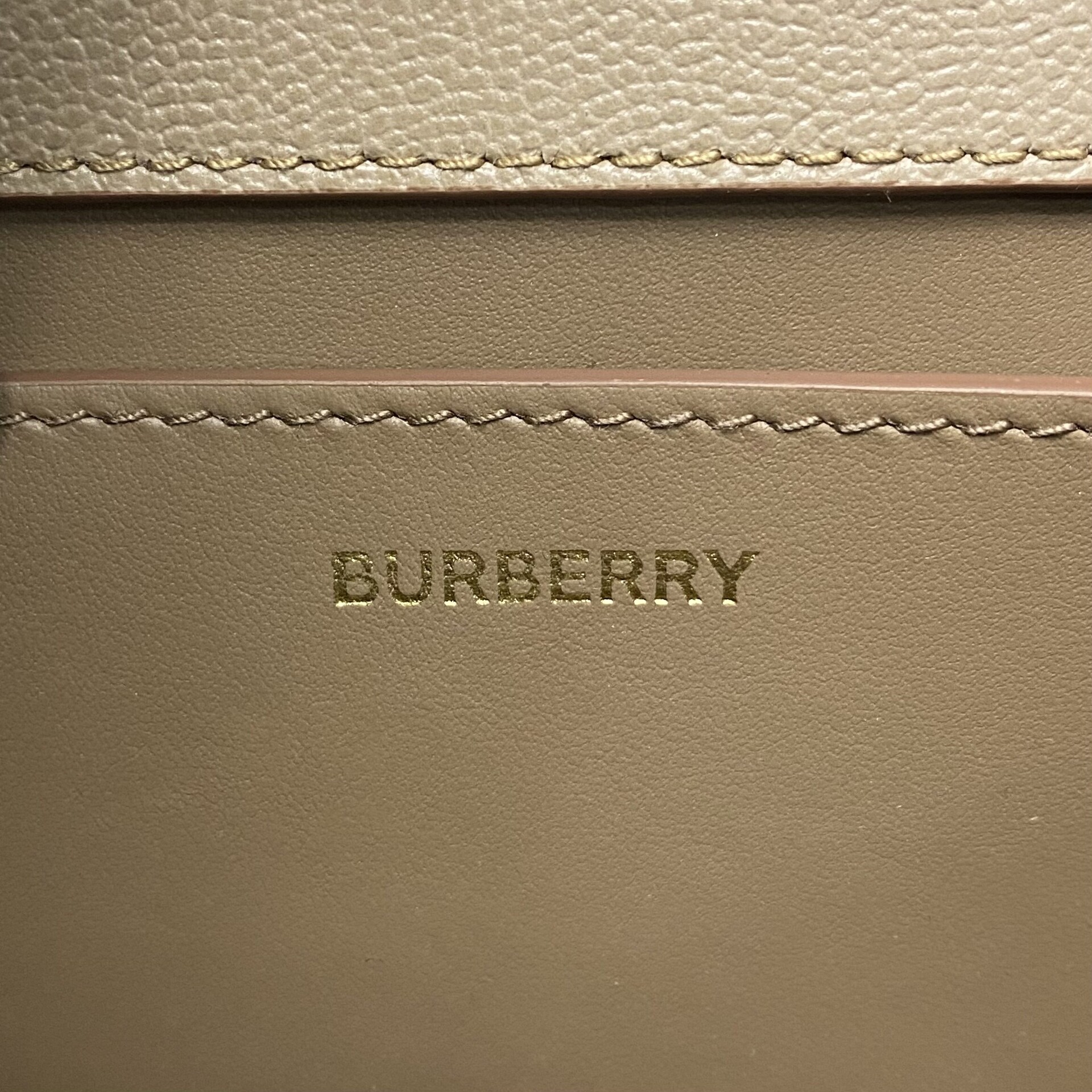 Bolsa Burberry Xadrez