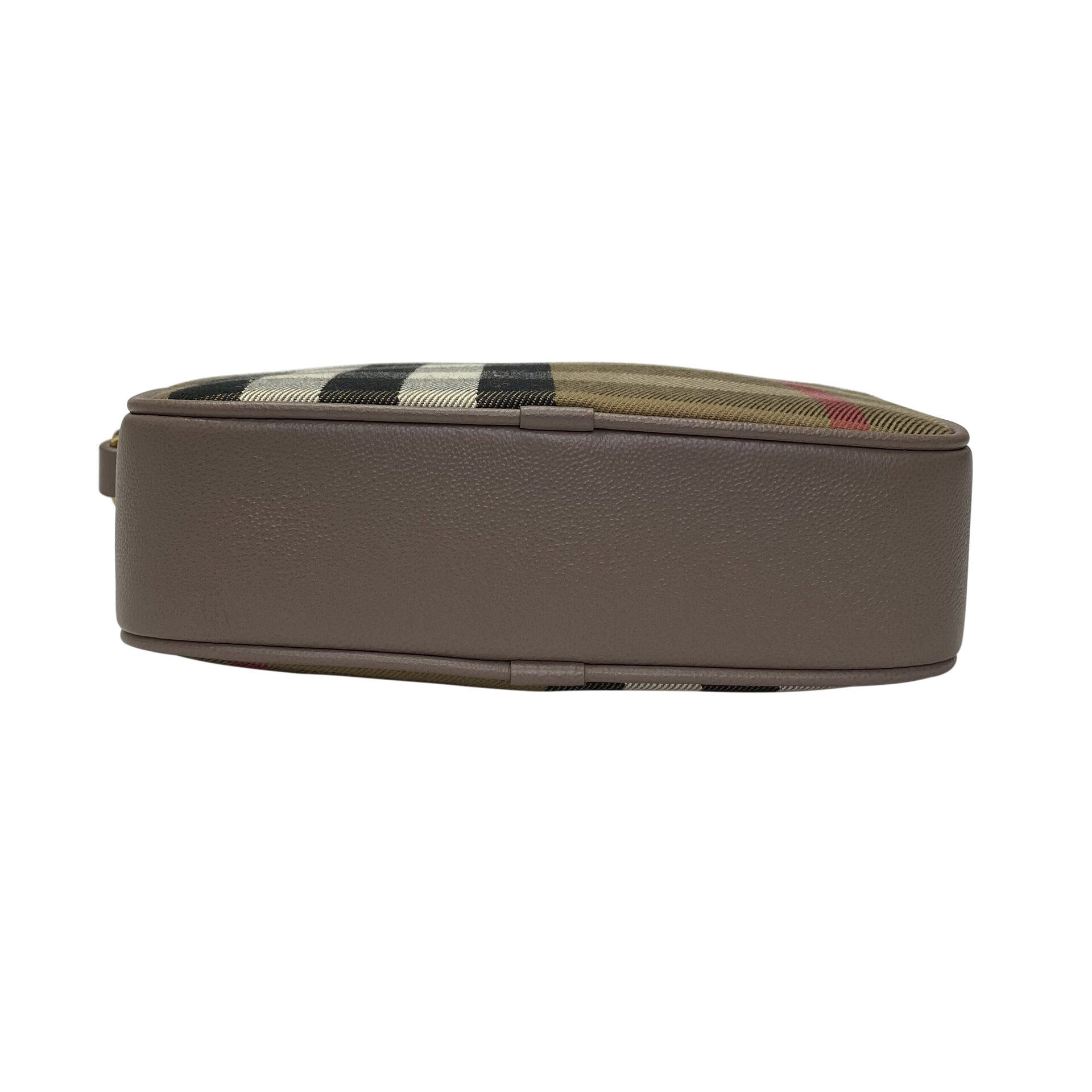 Bolsa Burberry Camera Nude