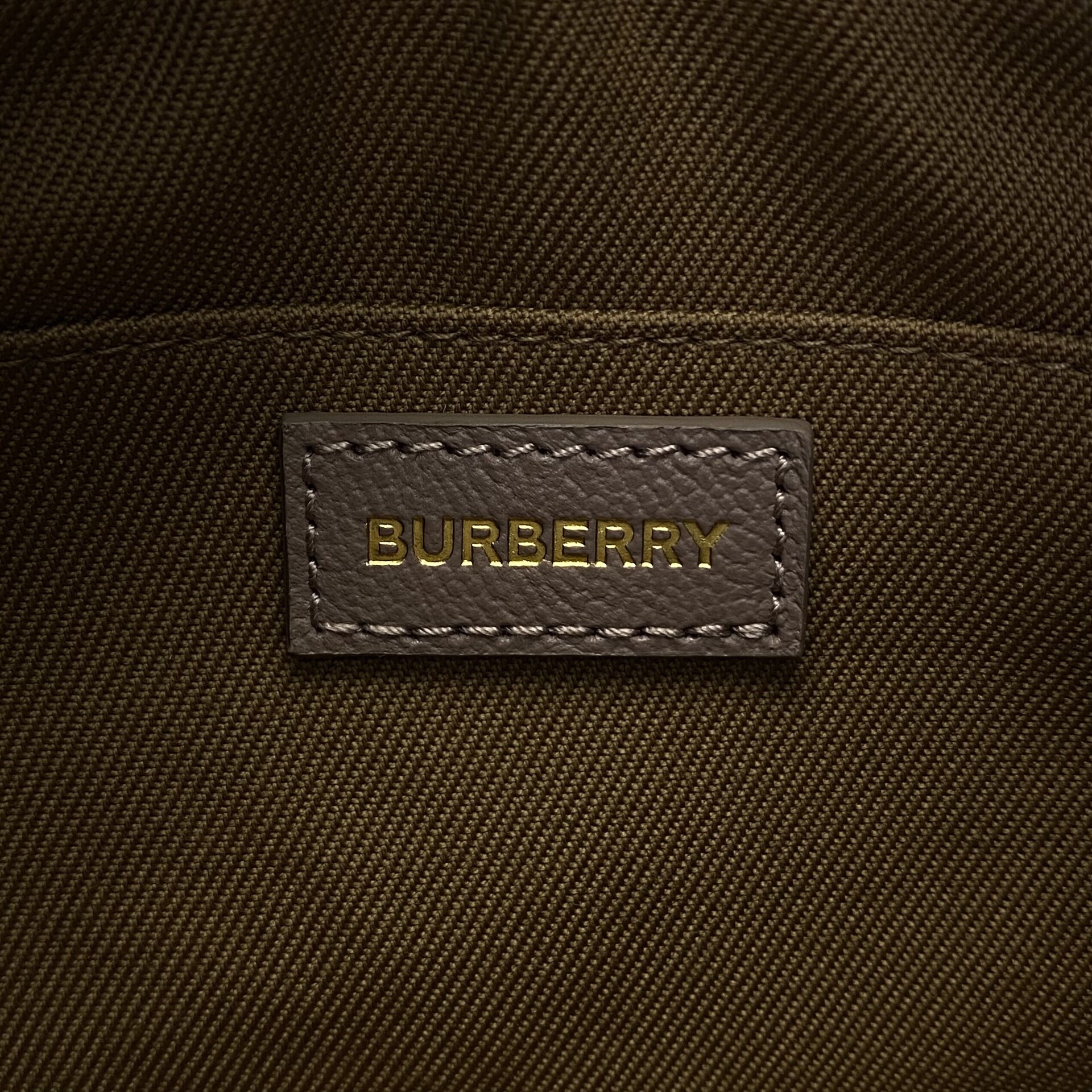 Bolsa Burberry Camera Nude