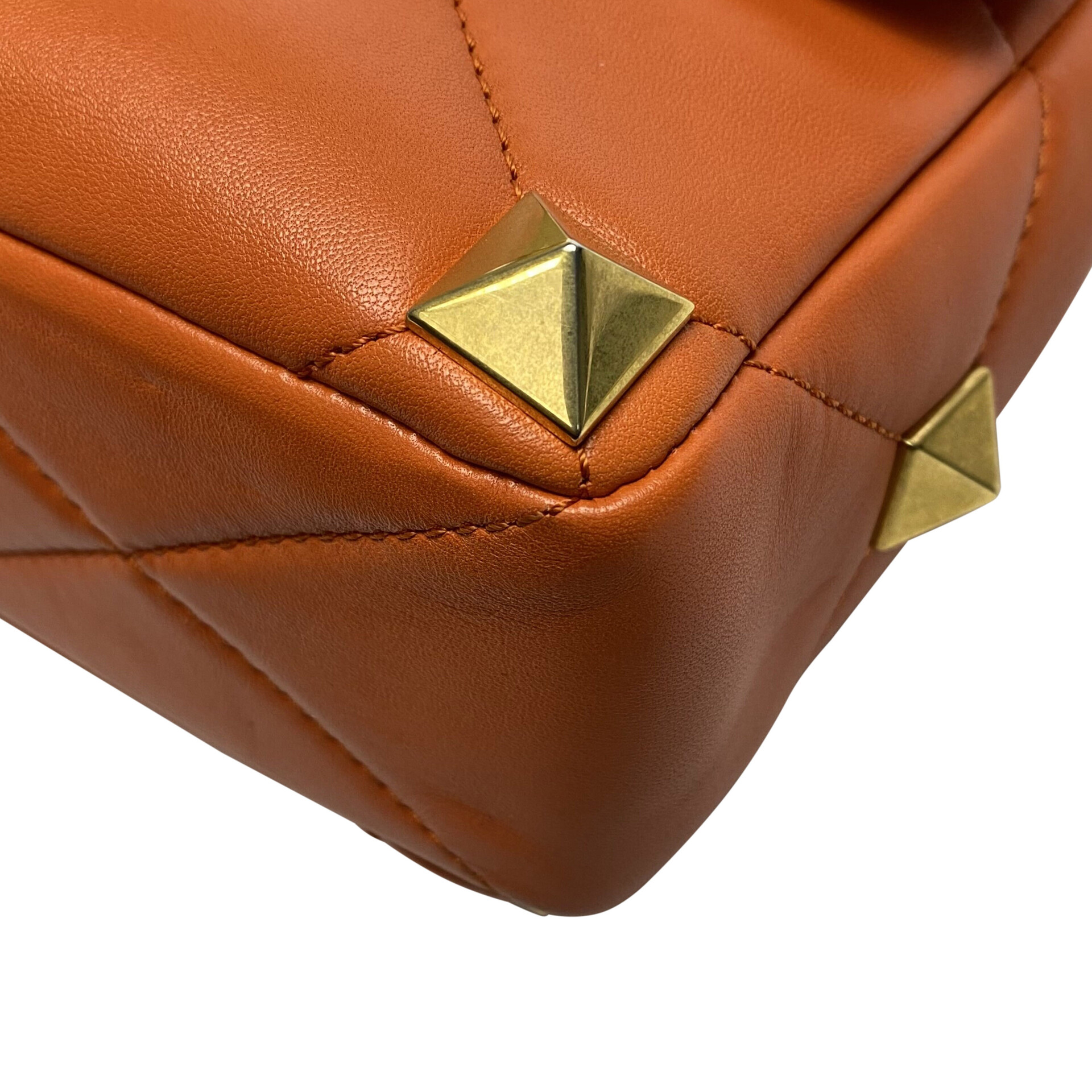 Bolsa Valentino Garavani Roman Stud Laranja