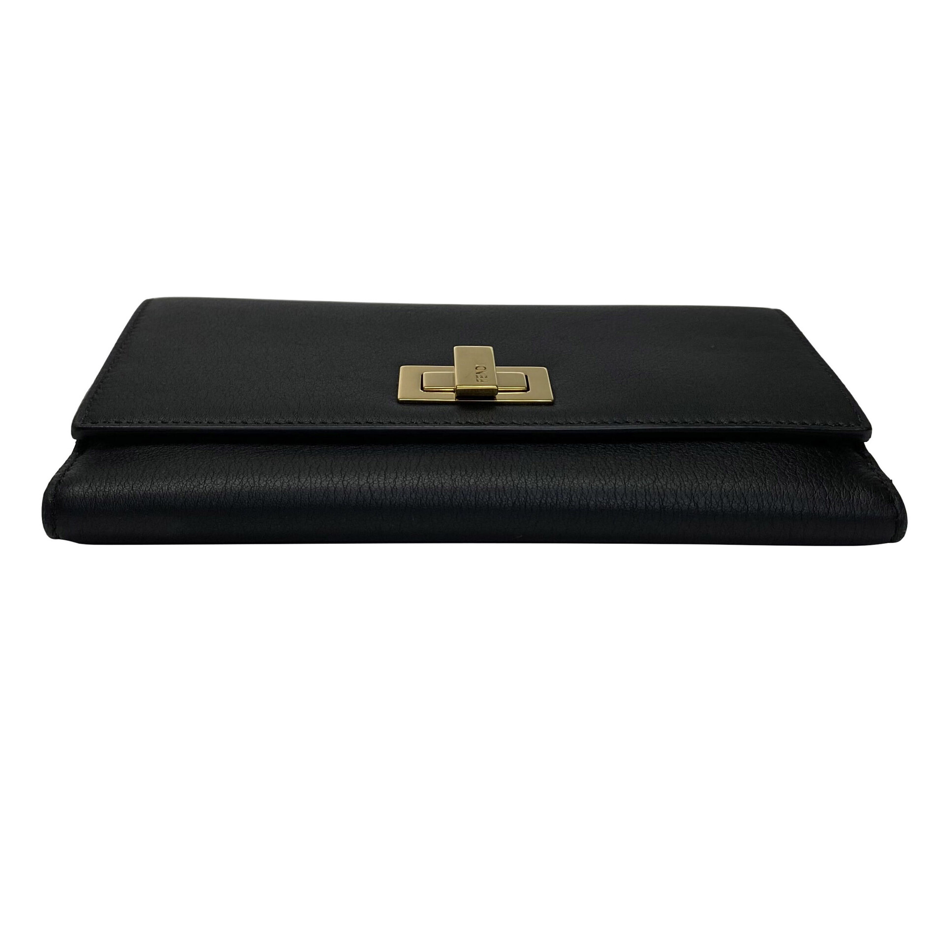 Carteira Fendi Peekaboo Preta