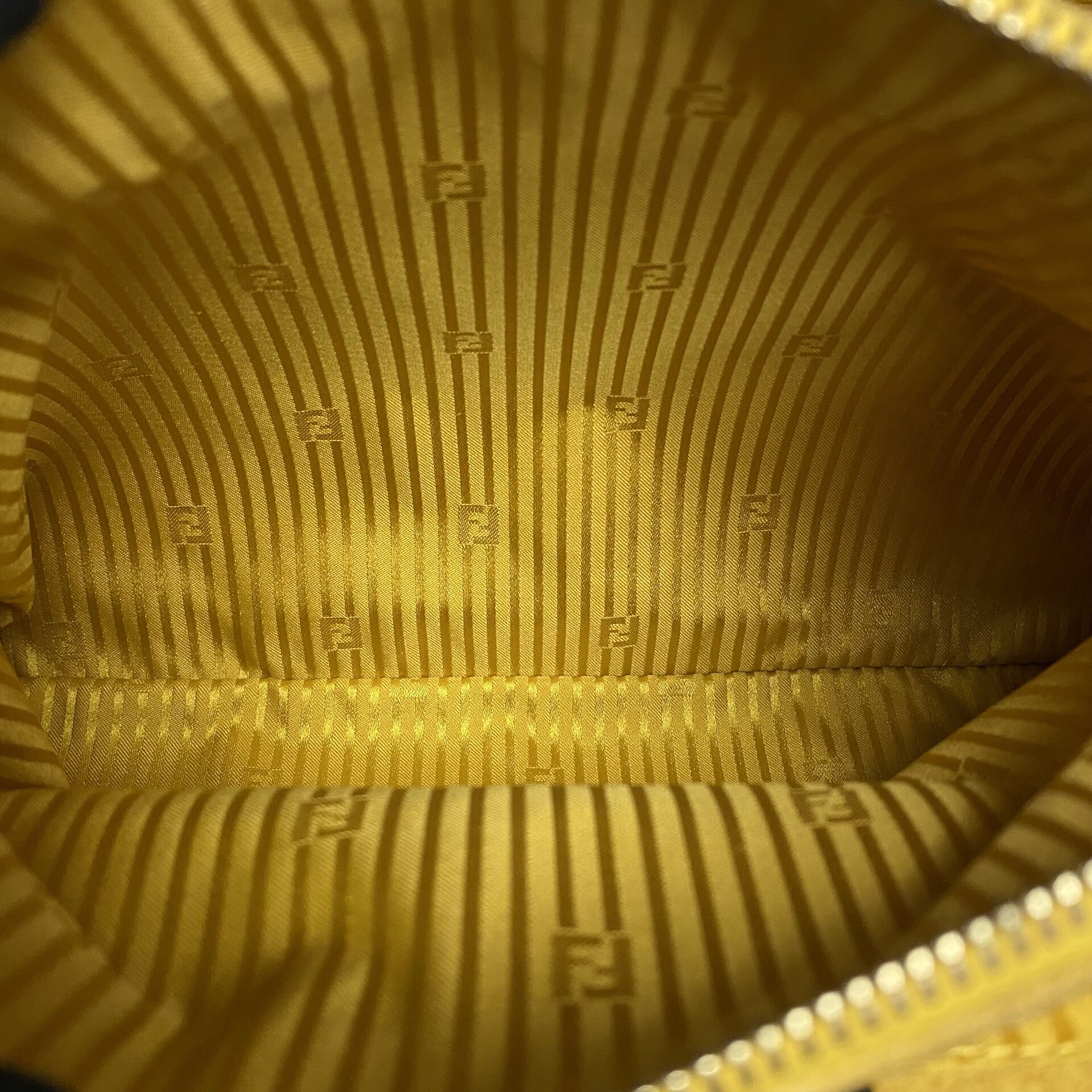 Bolsa Fendi 2Jours