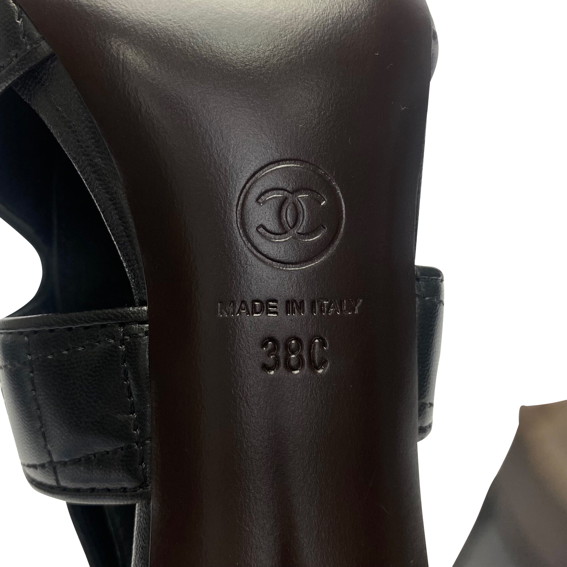 Bota Chanel Couro Preta