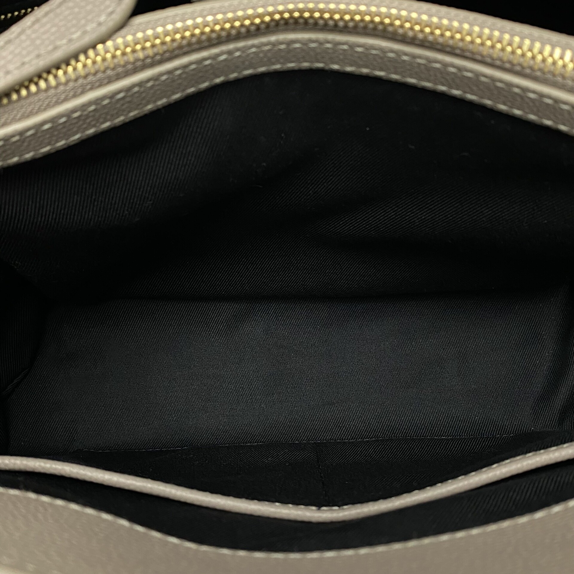 Bolsa Burberry Banner Couro Cinza