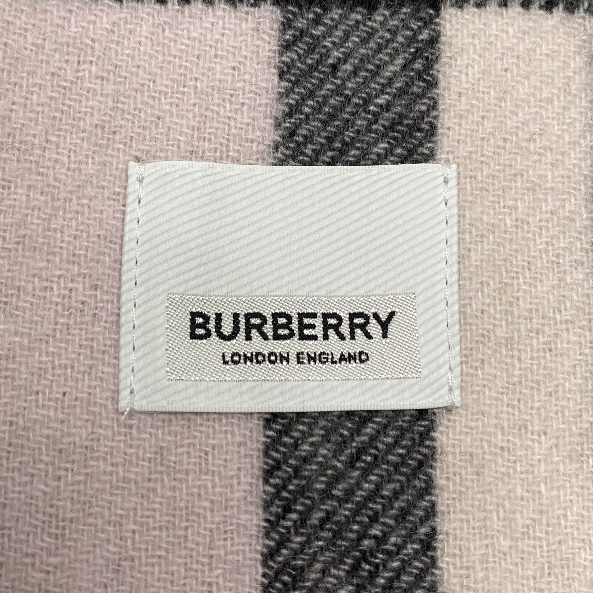 Cachecol Burberry Dupla Face