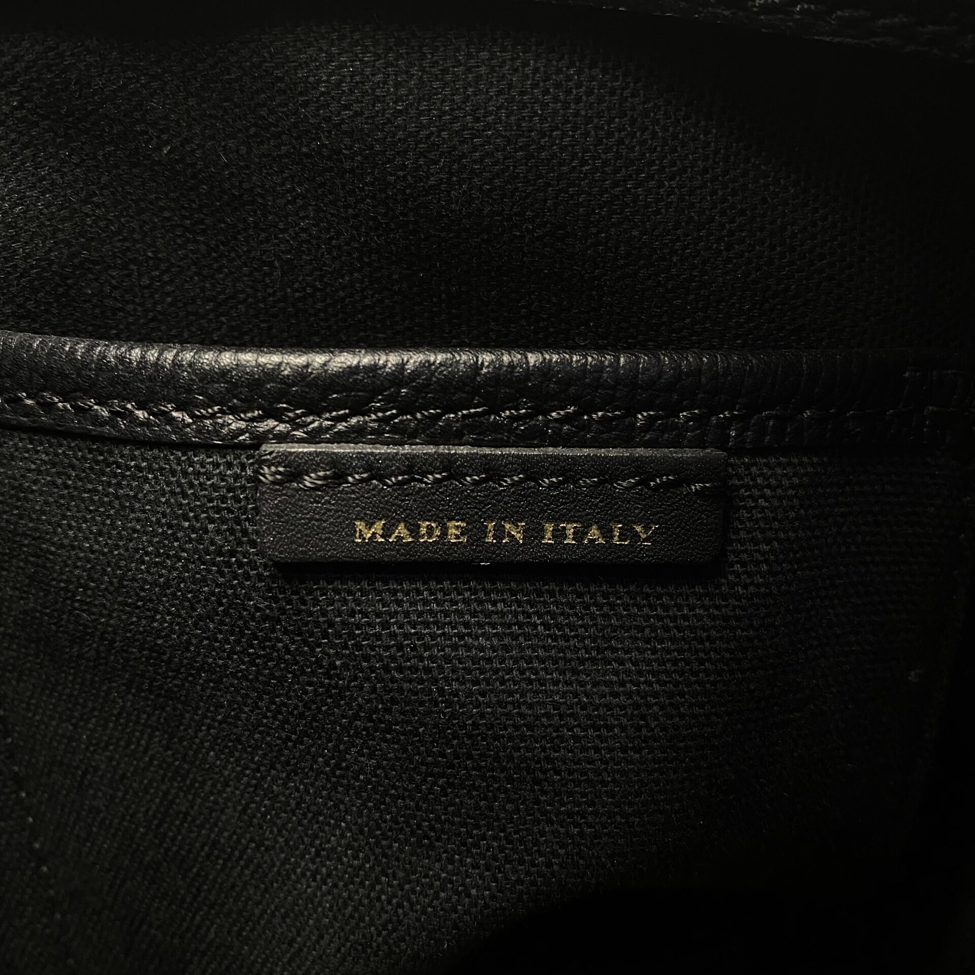 Bolsa Burberry Couro Preta