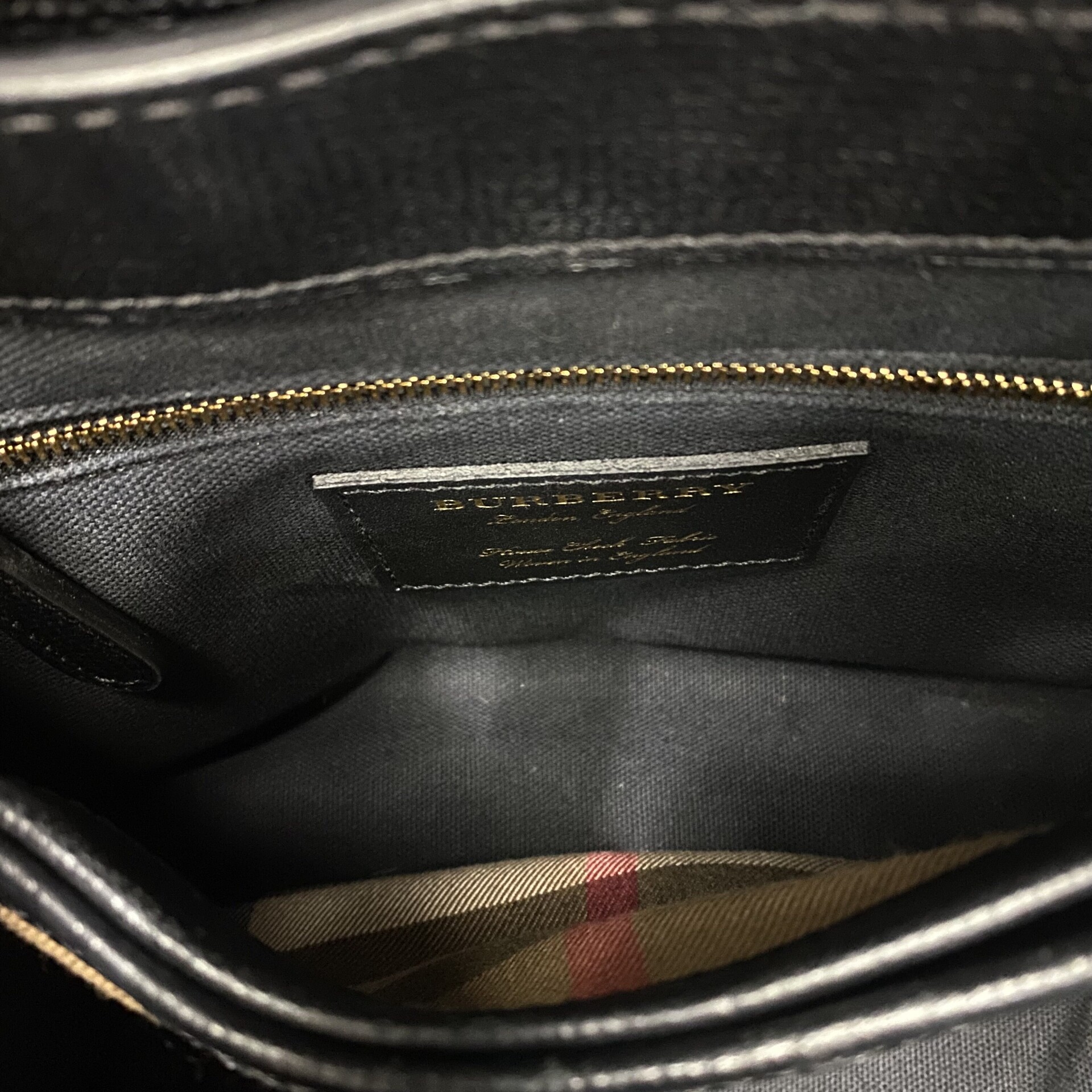 Bolsa Burberry Couro Preta