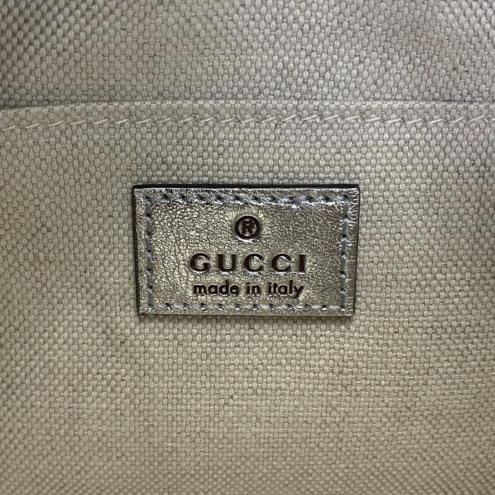 Bolsa Gucci Blondie Transversal Prata