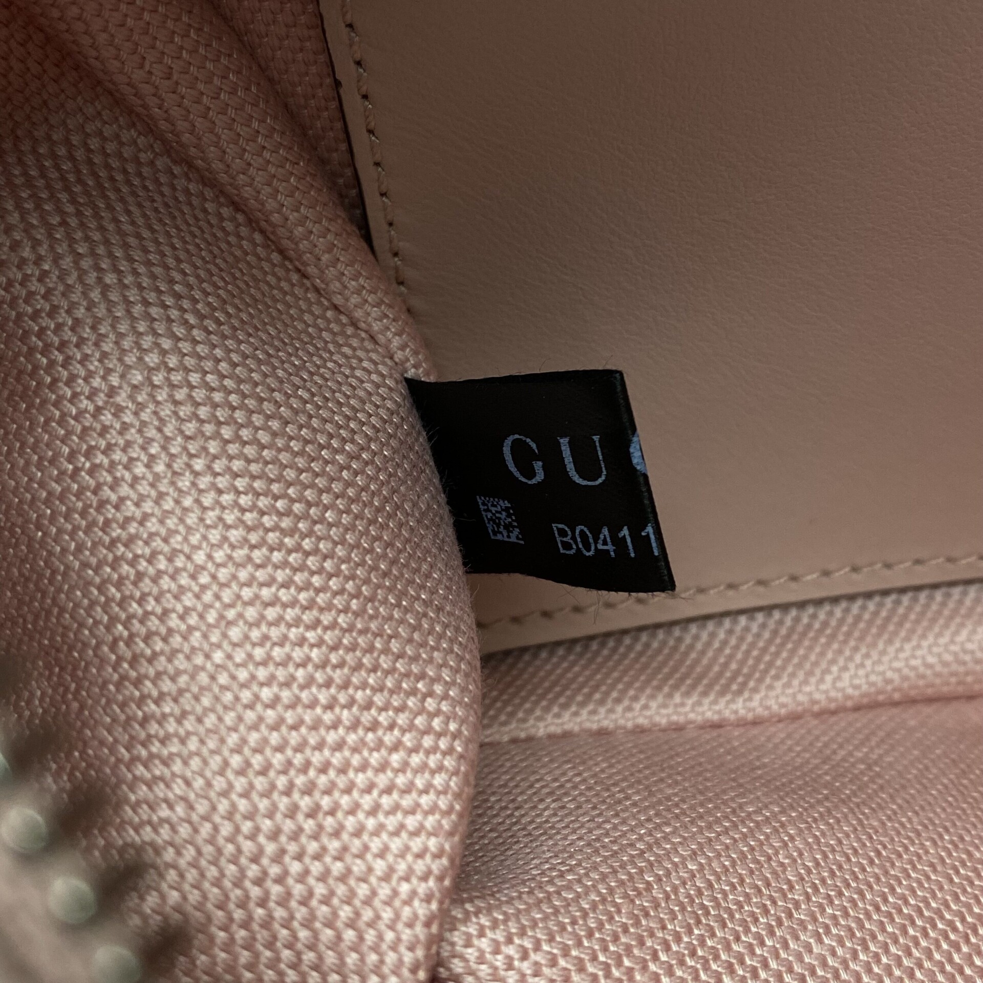 Bolsa Gucci GG Marmont Rosa