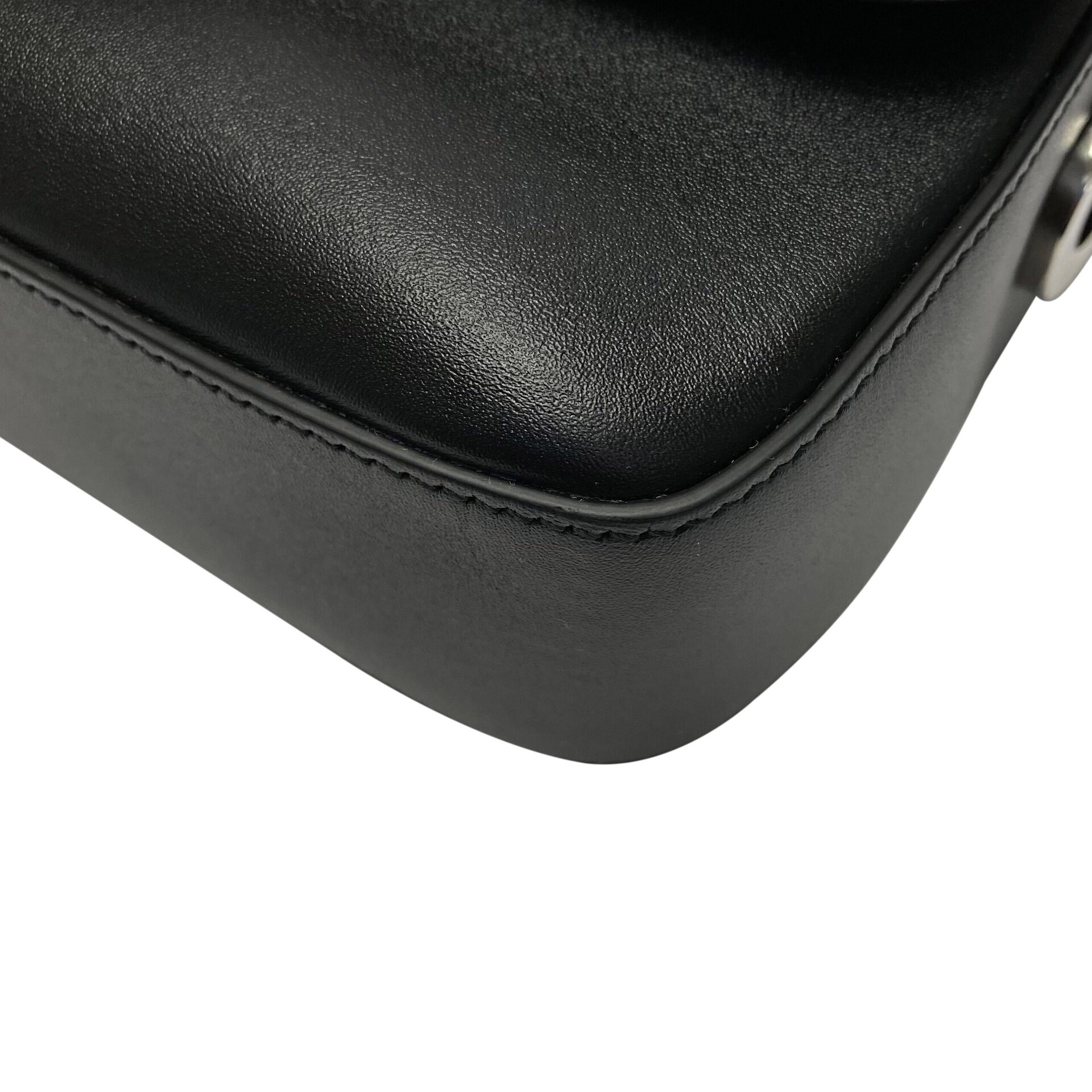 Bolsa Gucci Petite GG Preta