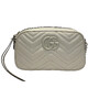 Bolsa Gucci GG Marmont Off White