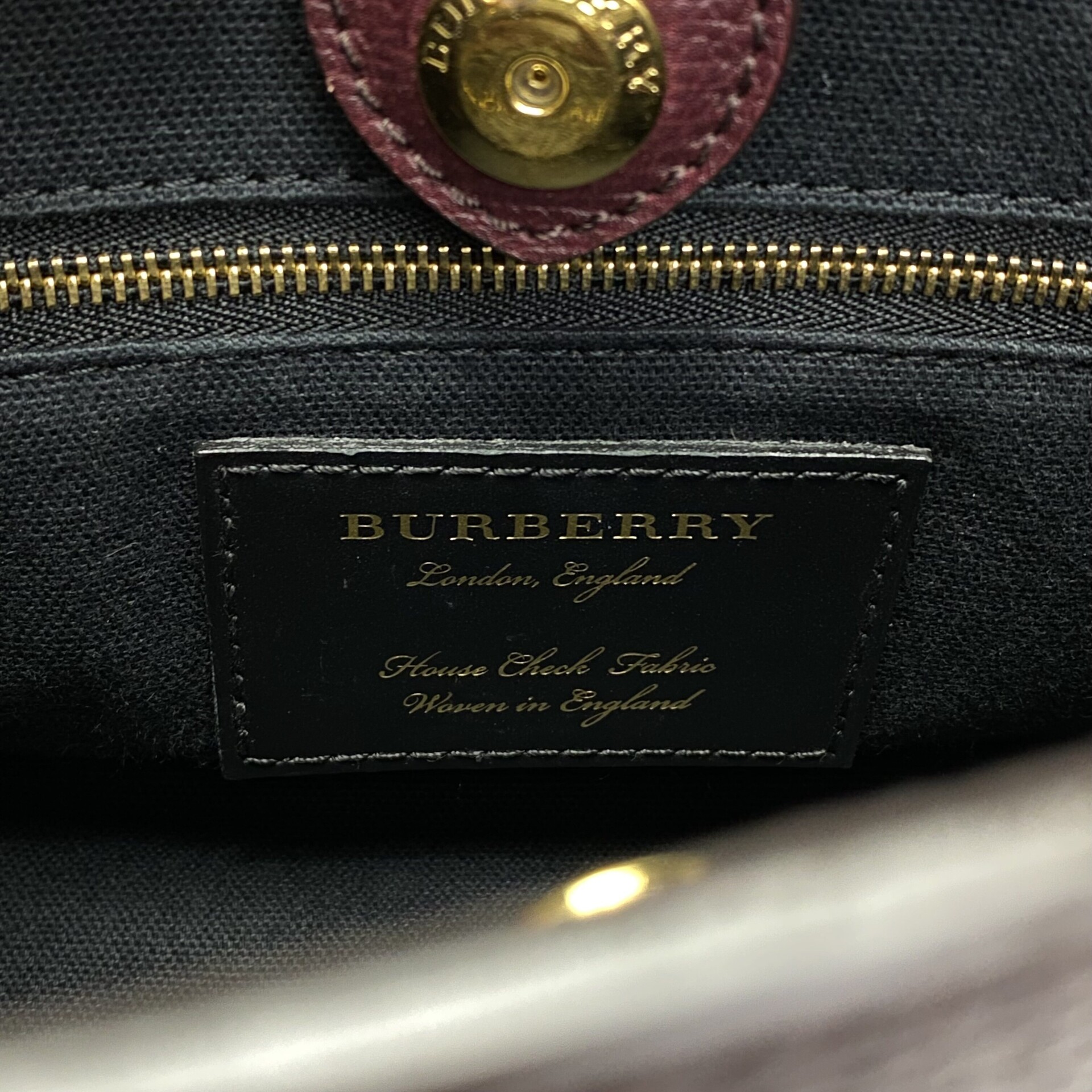 Bolsa Burberry Banner Vinho