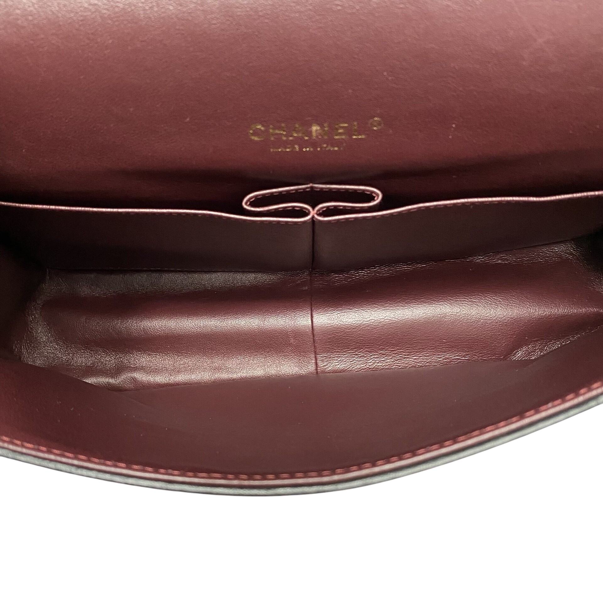 Bolsa Chanel Clássica Double Flap Maxi Couro Preta