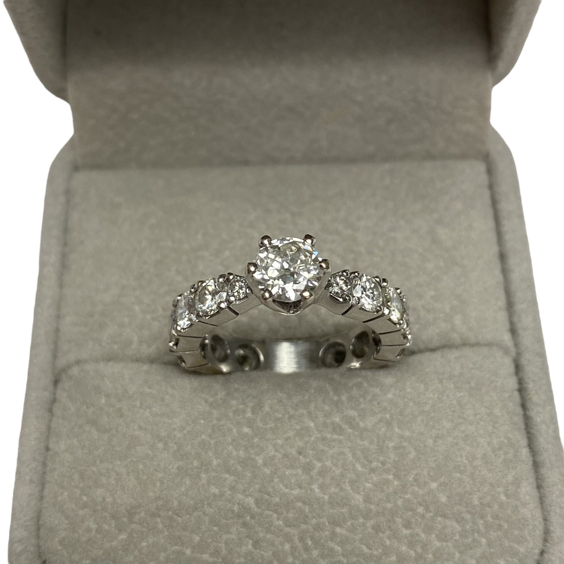 Anel Solitário Diamantes - 2.55 ct