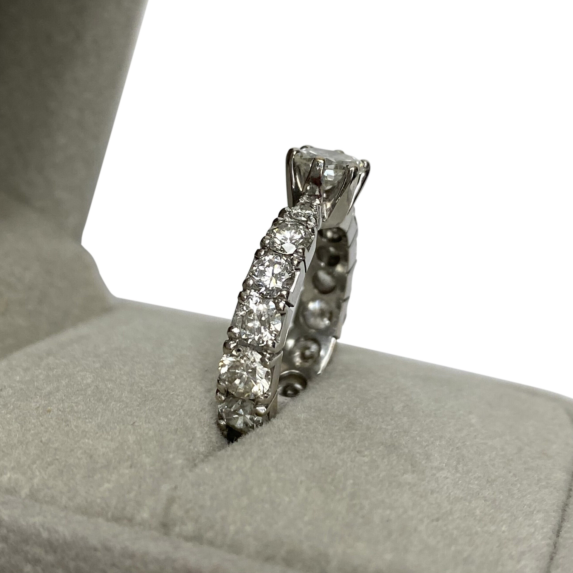Anel Solitário Diamantes - 2.55 ct