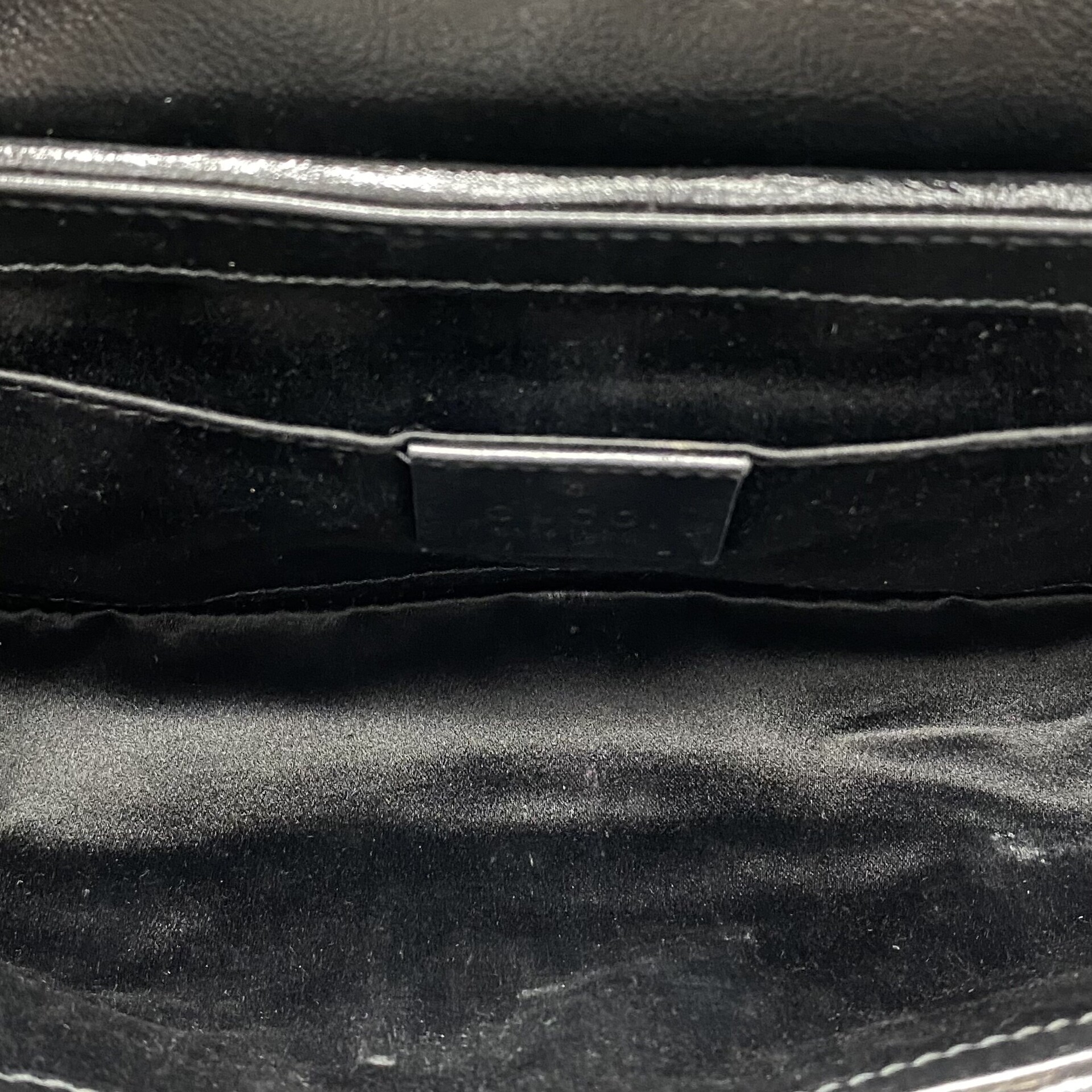 Bolsa Gucci GG Marmont Paetês