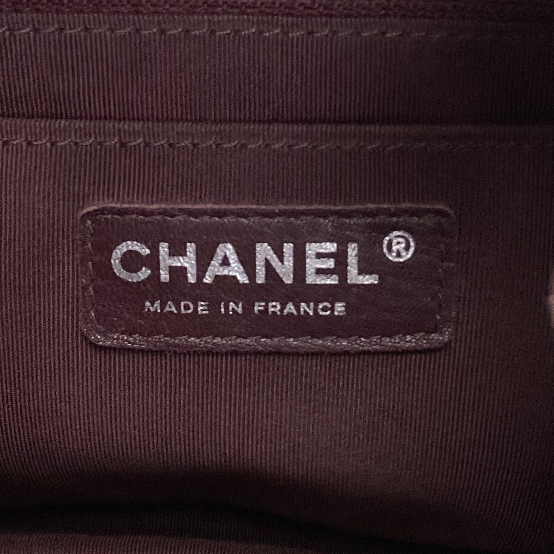 Bolsa Chanel Chevron Urban Spirit Bucket