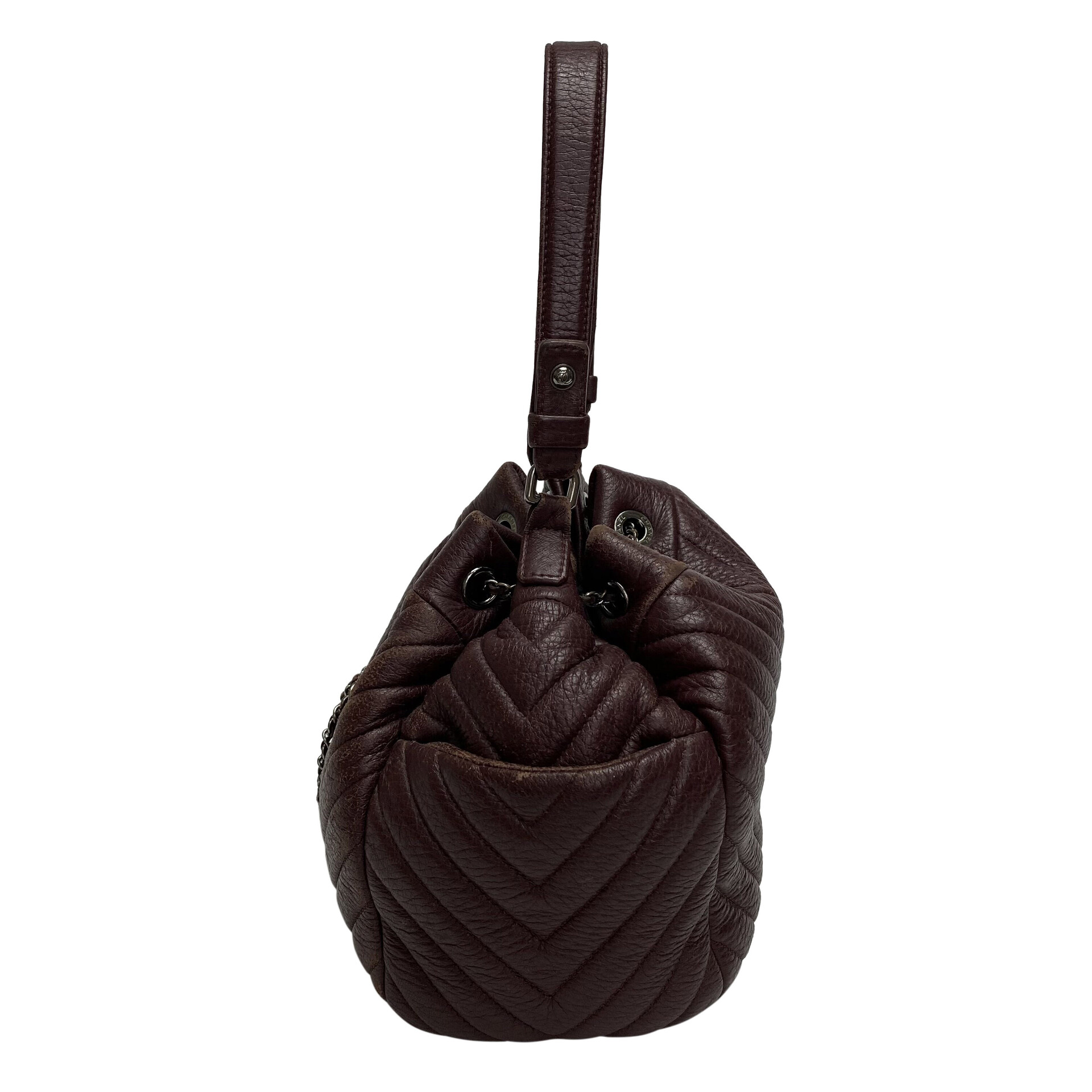 Bolsa Chanel Chevron Urban Spirit Bucket