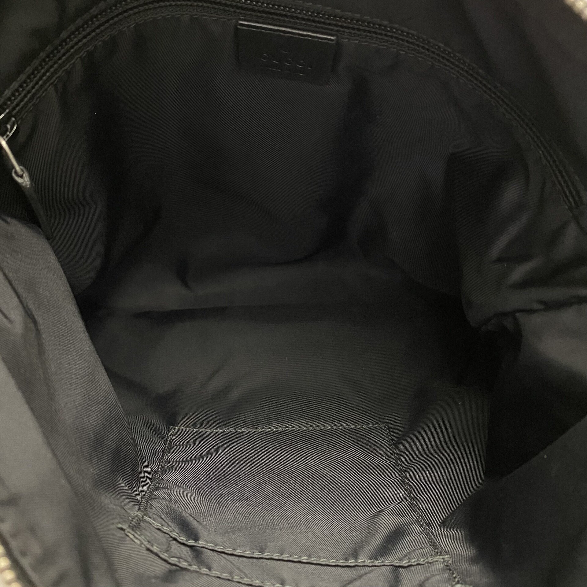 Bolsa Gucci Crossbody Preta e Faixa Web
