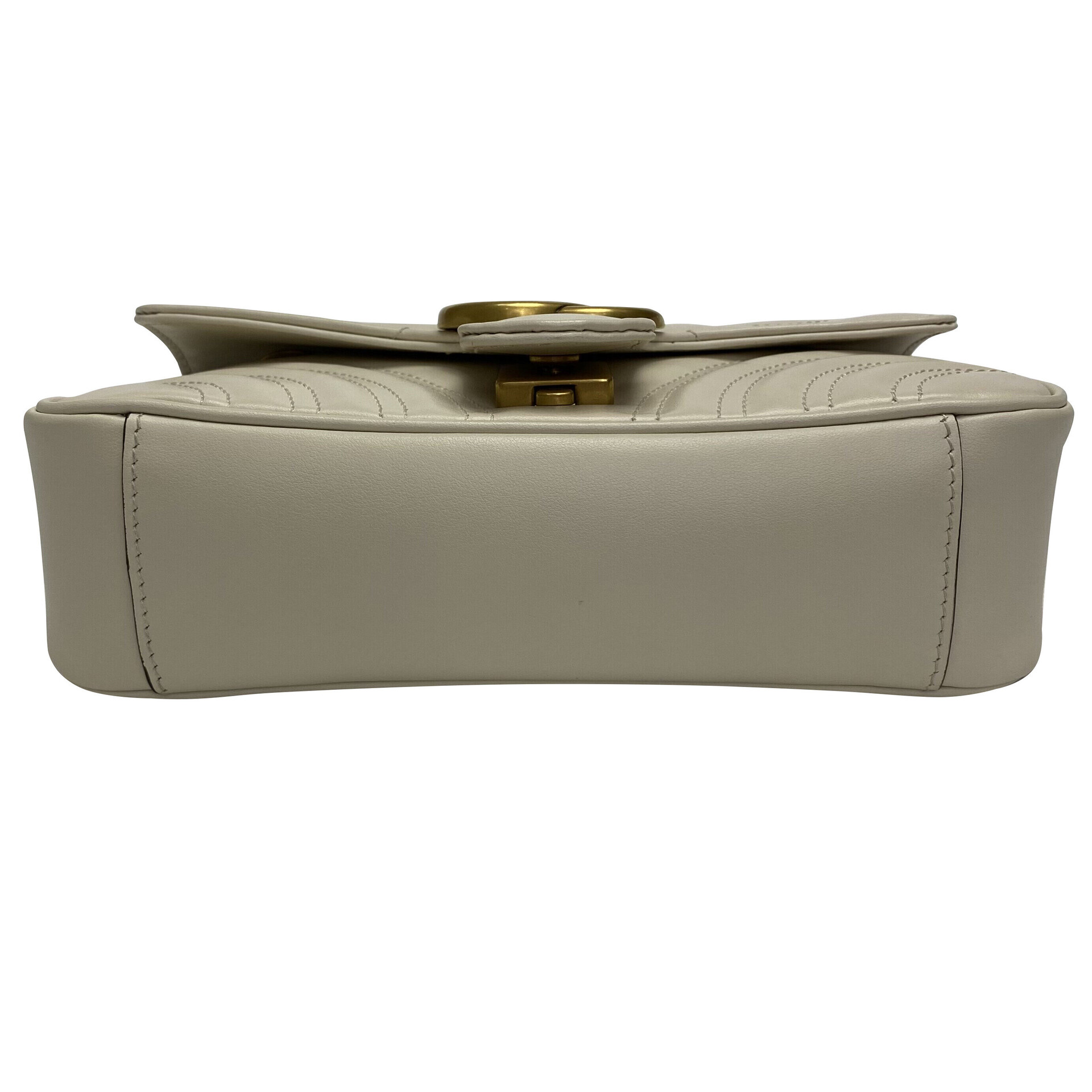 Bolsa Gucci GG Marmont Off White
