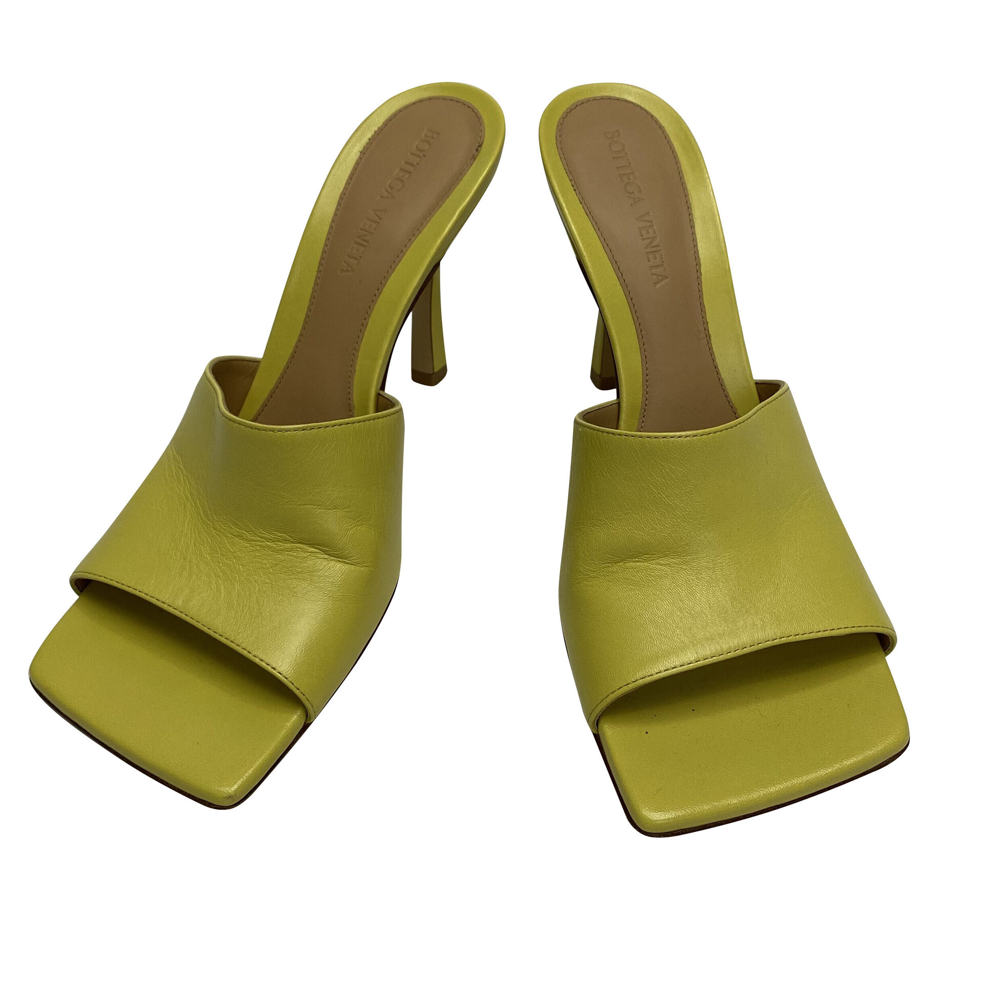 Sandália Bottega Veneta Stretch Mule Couro Amarelo