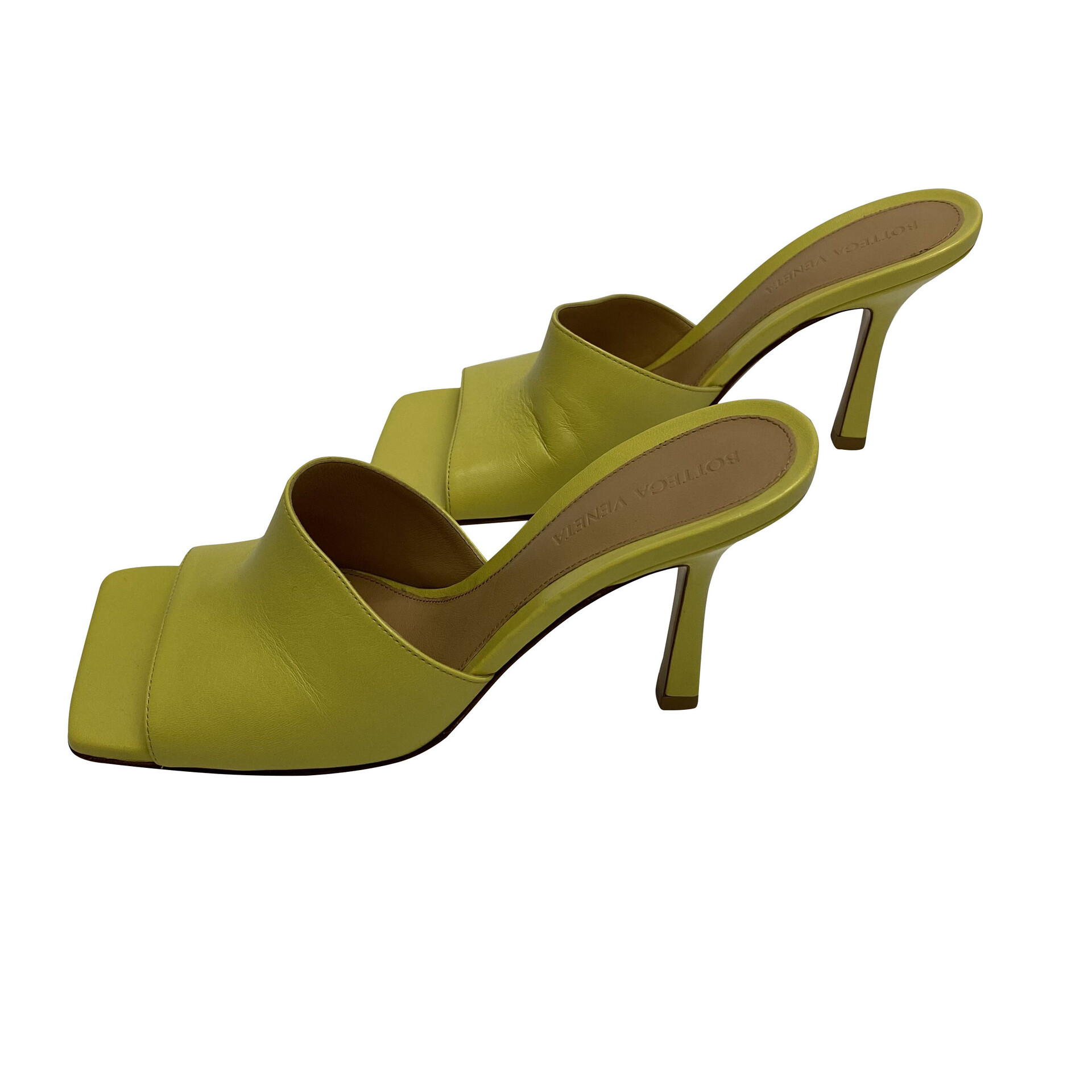 Sandália Bottega Veneta Stretch Mule Couro Amarelo