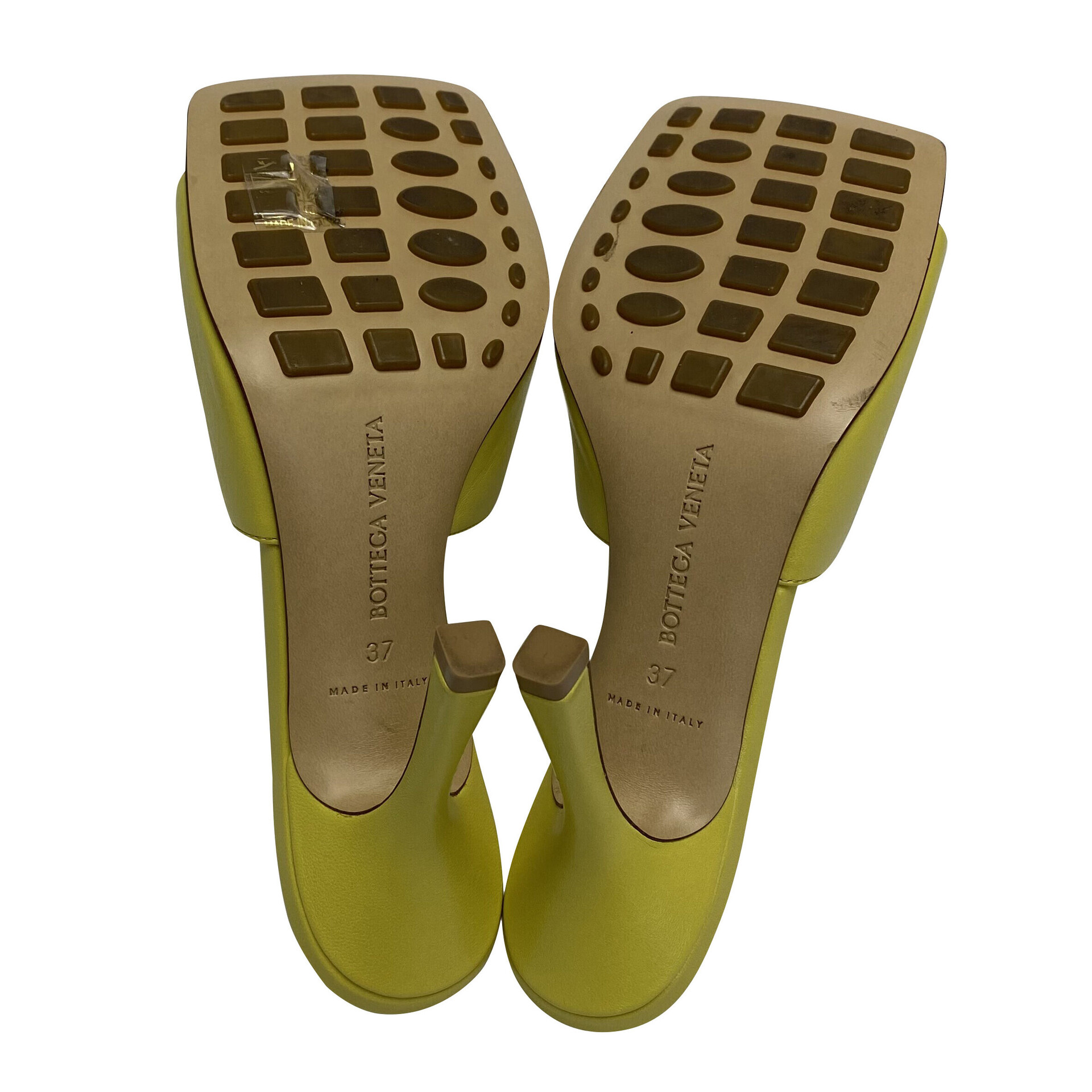 Sandália Bottega Veneta Stretch Mule Couro Amarelo