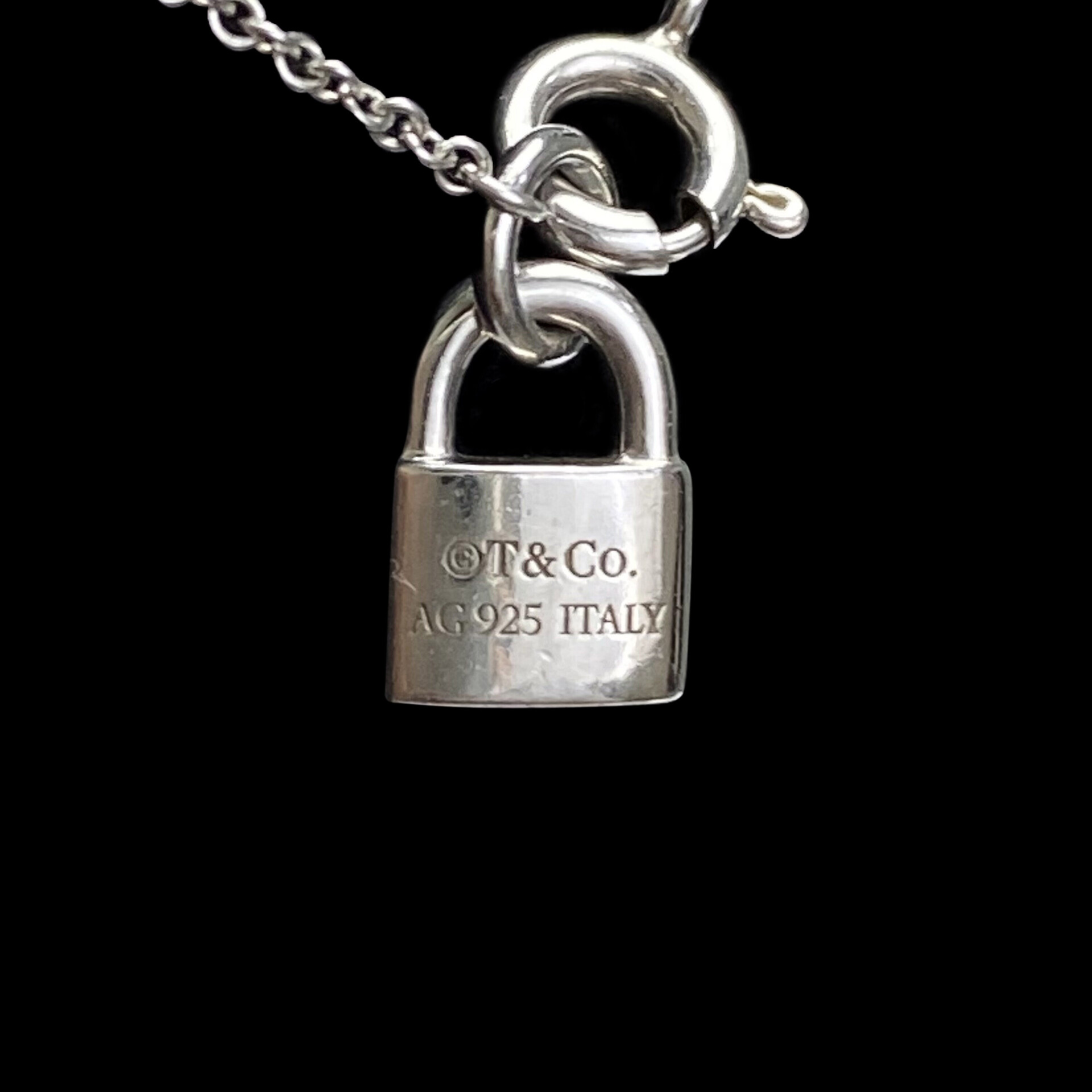 Colar Tiffany & Co. Prata Love Coração Prata