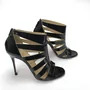 Sapato Christian Louboutin Couro Verniz Preto