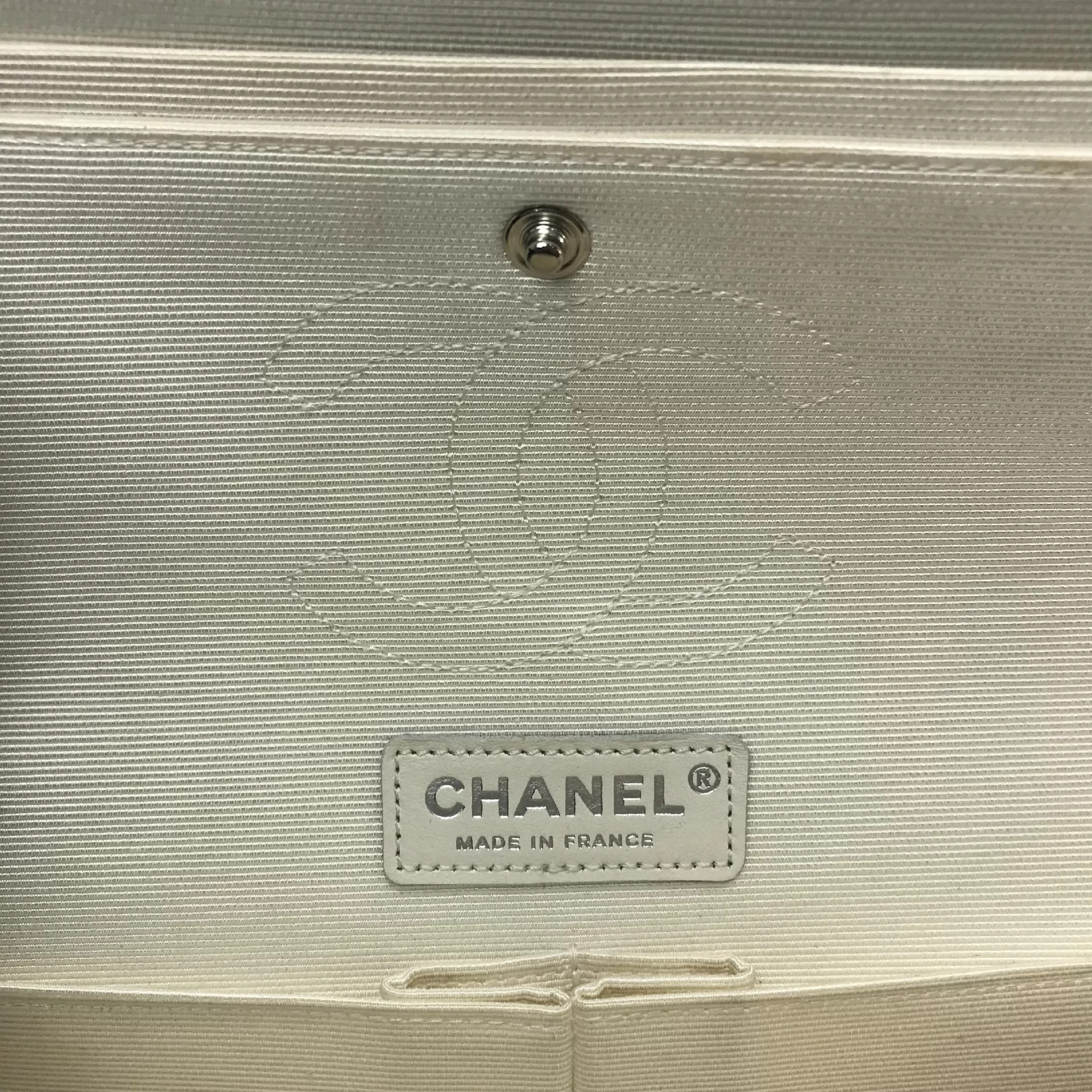 Bolsa Chanel Off White Média Tecido