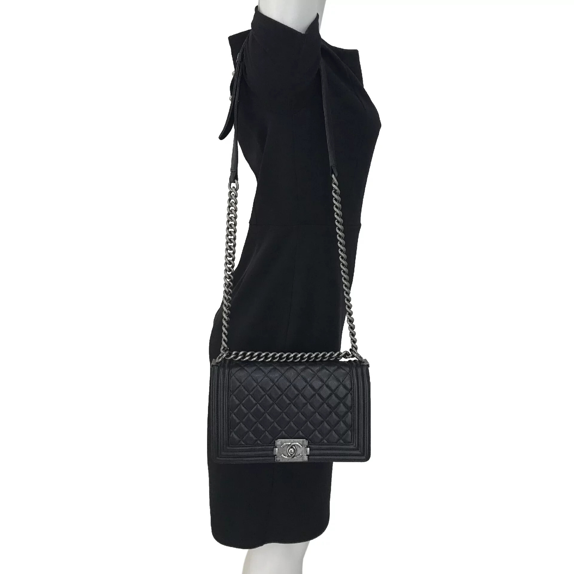 Bolsa Chanel Le Boy Preta