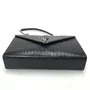 Bolsa Yves Saint Laurent Envelope Croco Preta