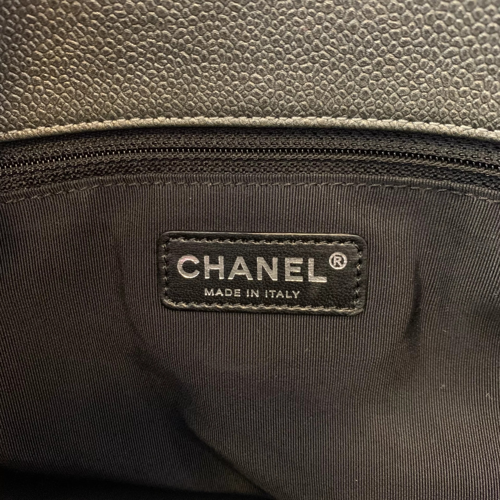 Bolsa Chanel Couro Cinza