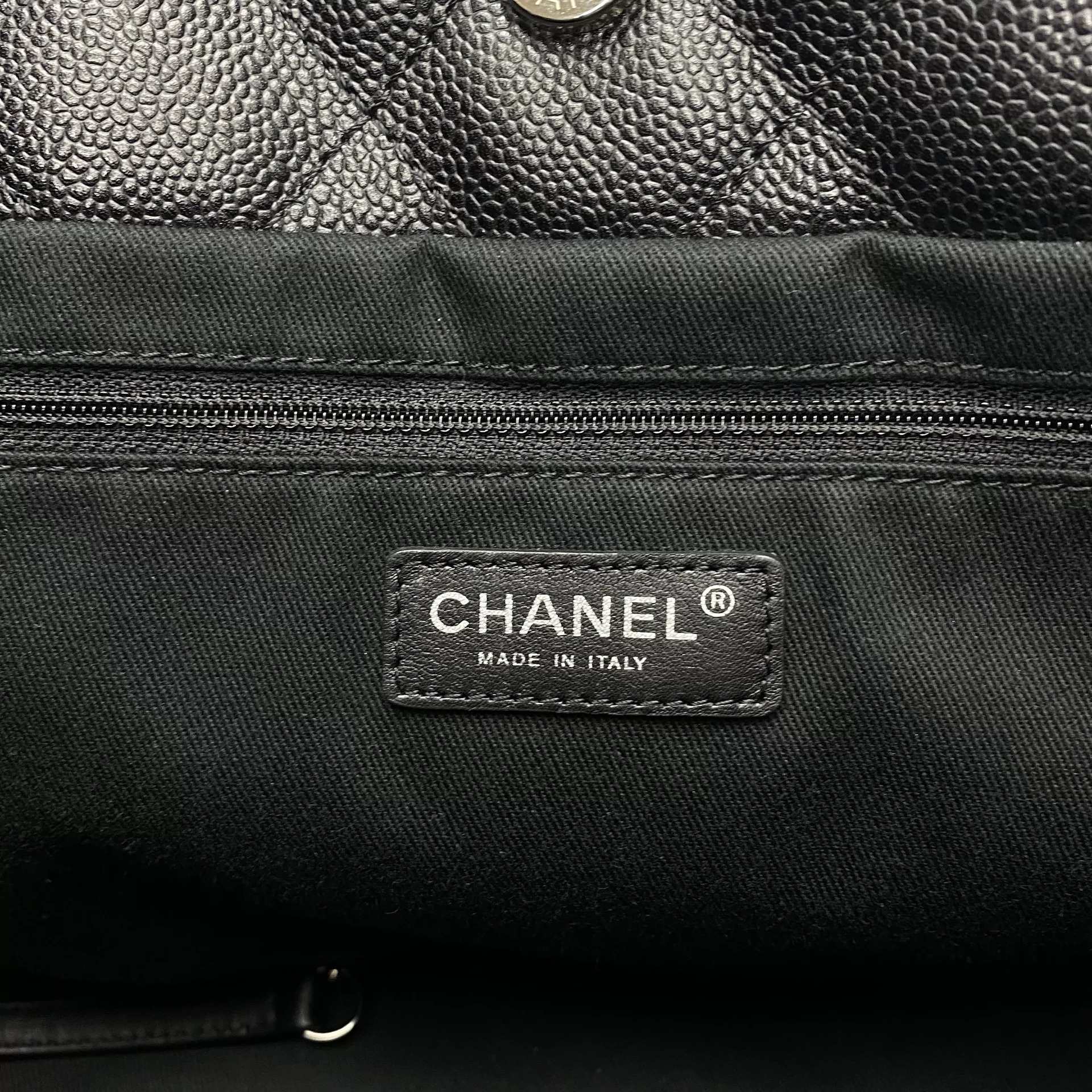 Bolsa Chanel Caviar Timeless CC